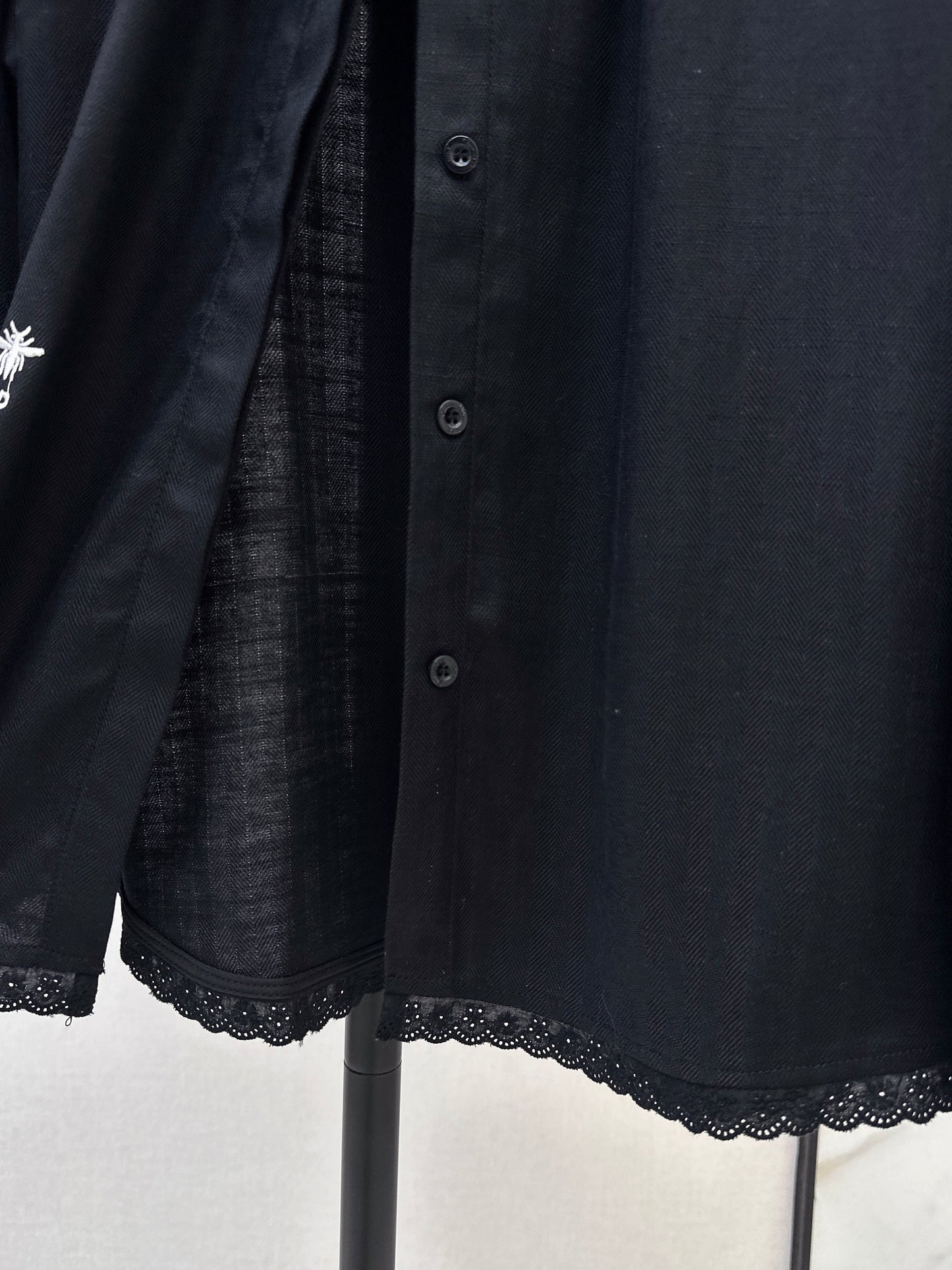 26SS — Bee-Embroidered Stand-Collar Shirt