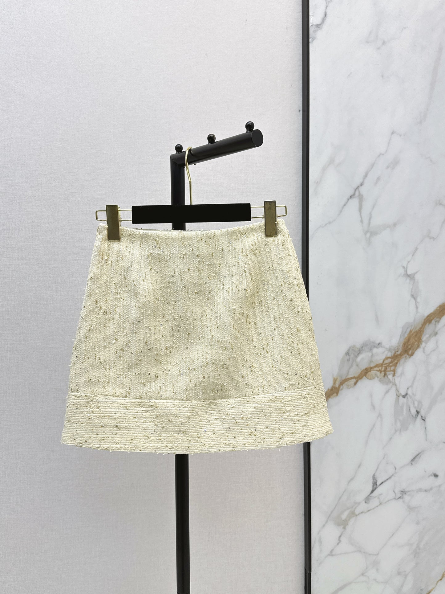 26SS - New Heavy Embroidery Beaded Letter Short-Sleeve T-Shirt + Tweed High-Waisted A-Line Skirt