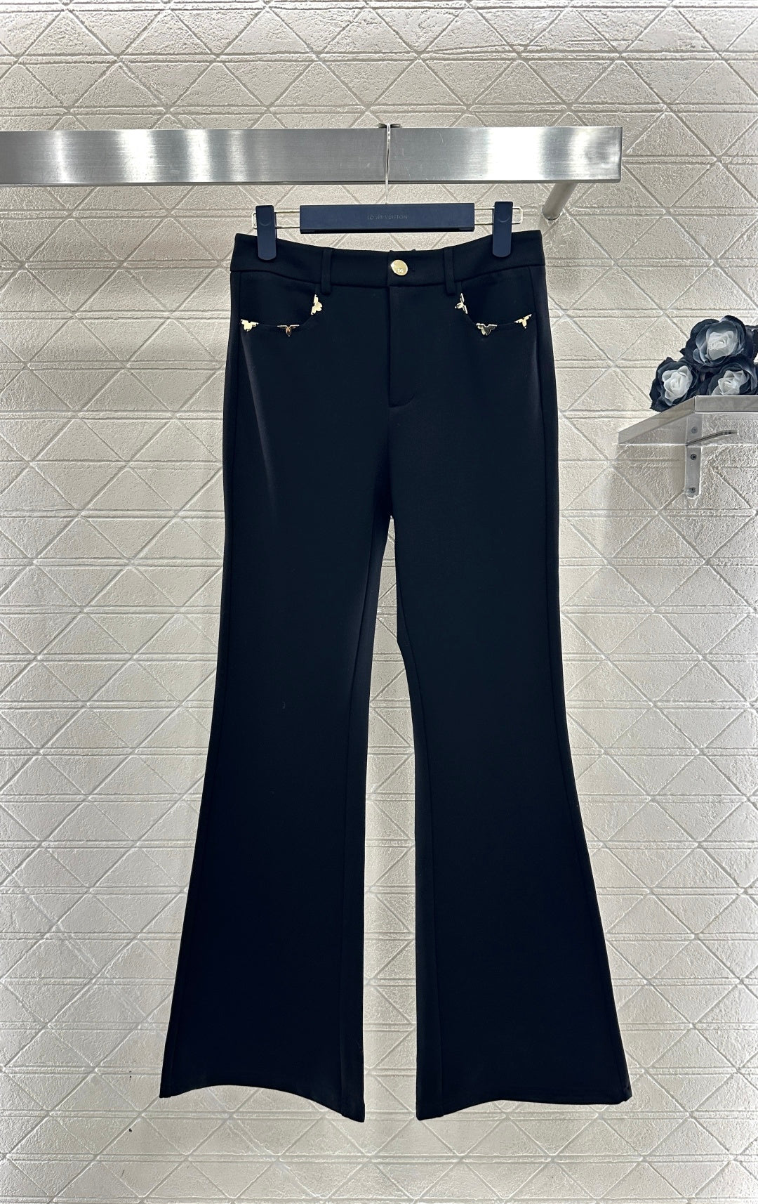 26NEW Flared Slim-Fit High-Waisted Trousers