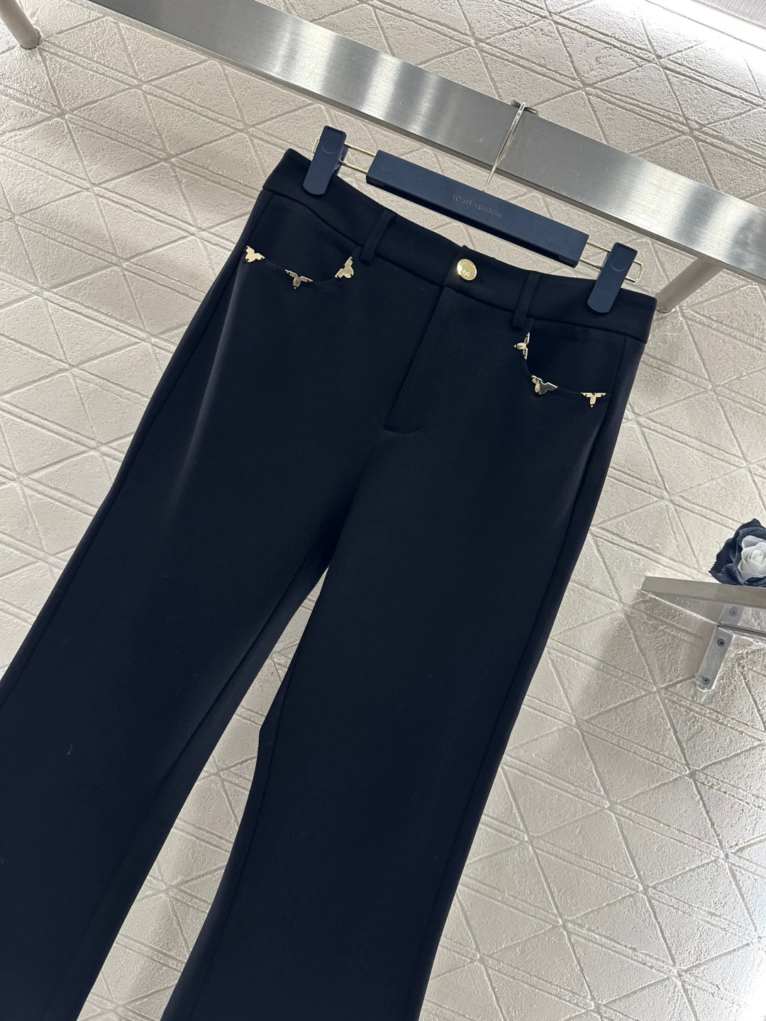 26NEW Flared Slim-Fit High-Waisted Trousers