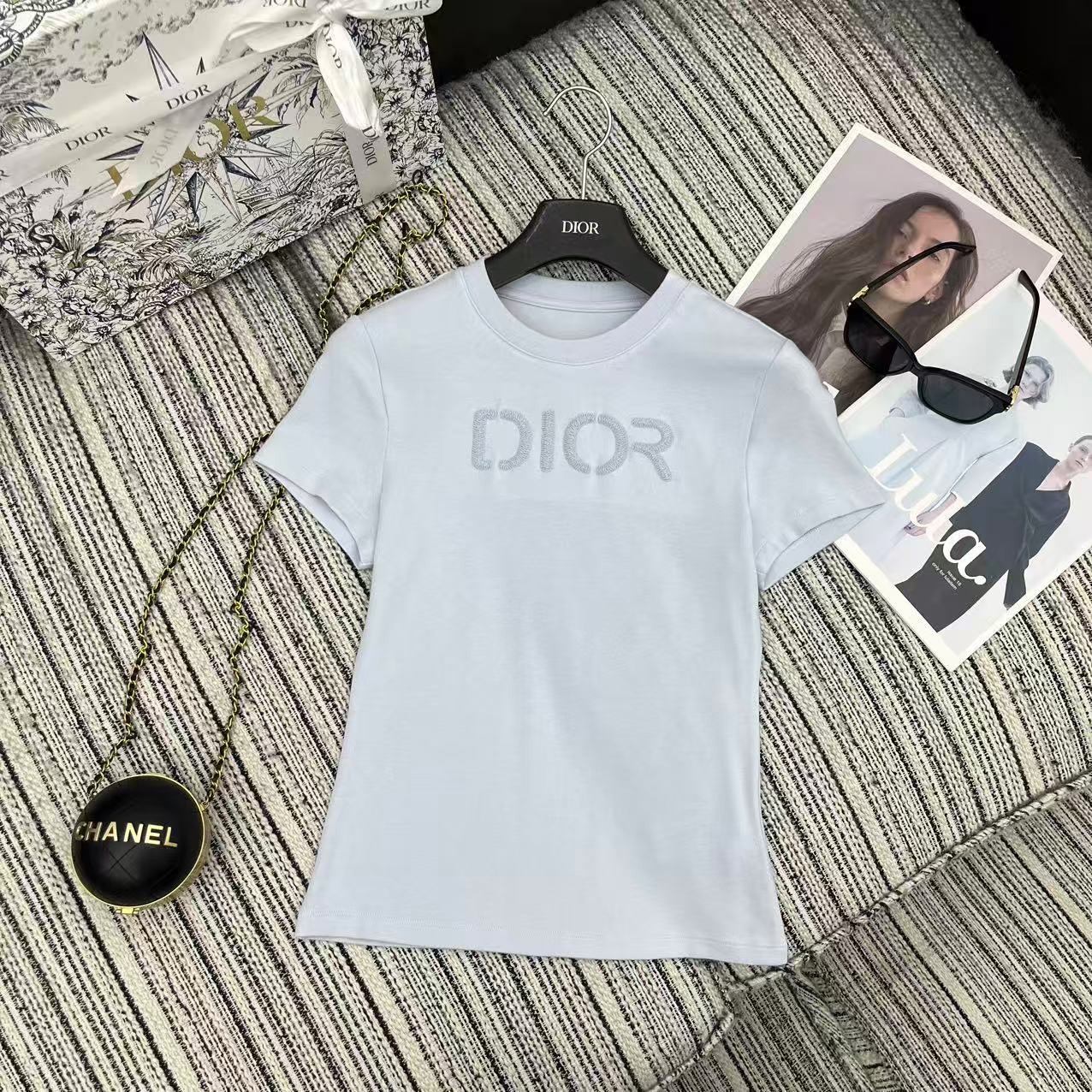 26NEW Embroidered Letter Crew Neck Short Sleeve T-Shirt