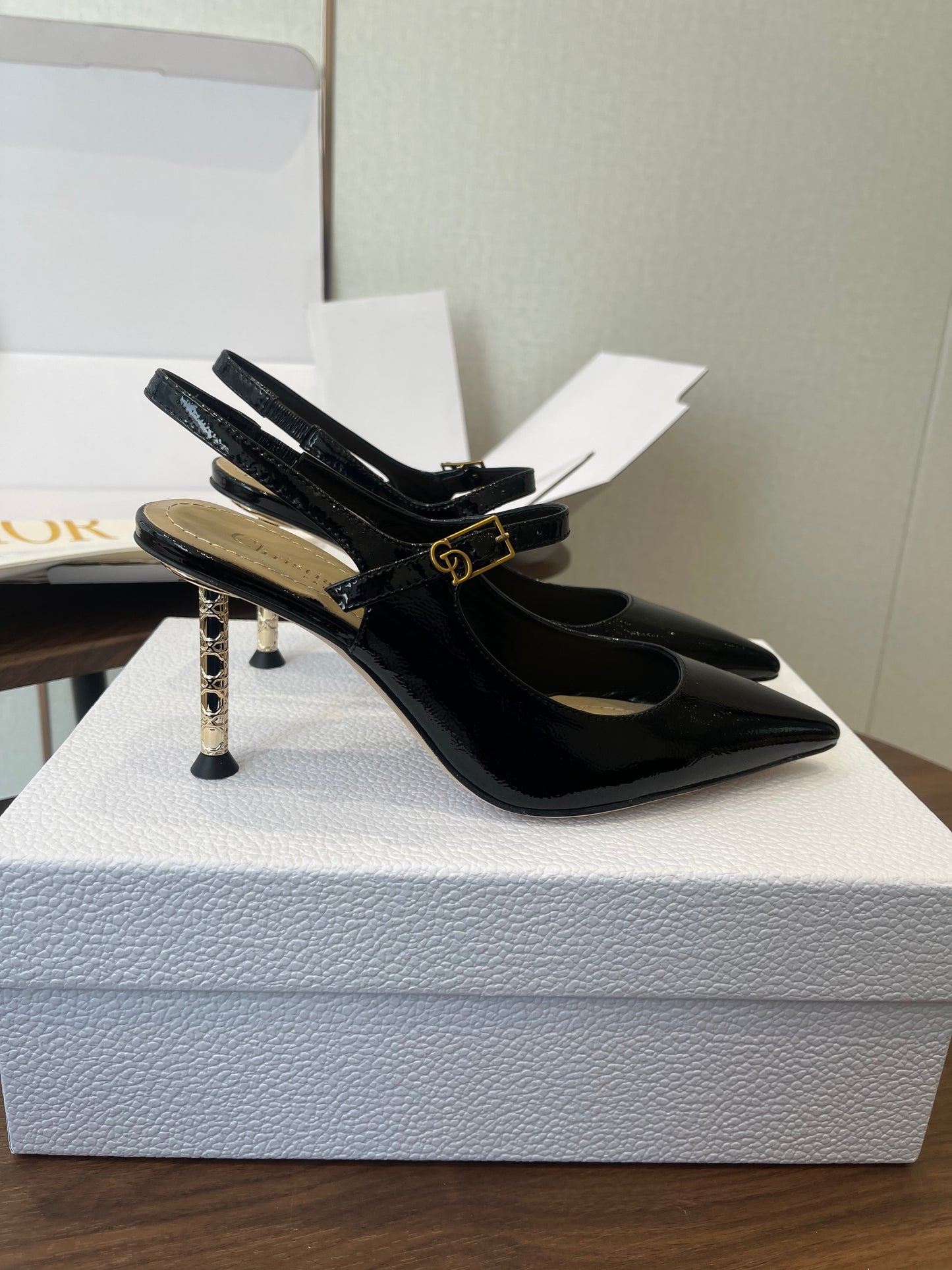 26NEW Slingback High Heels