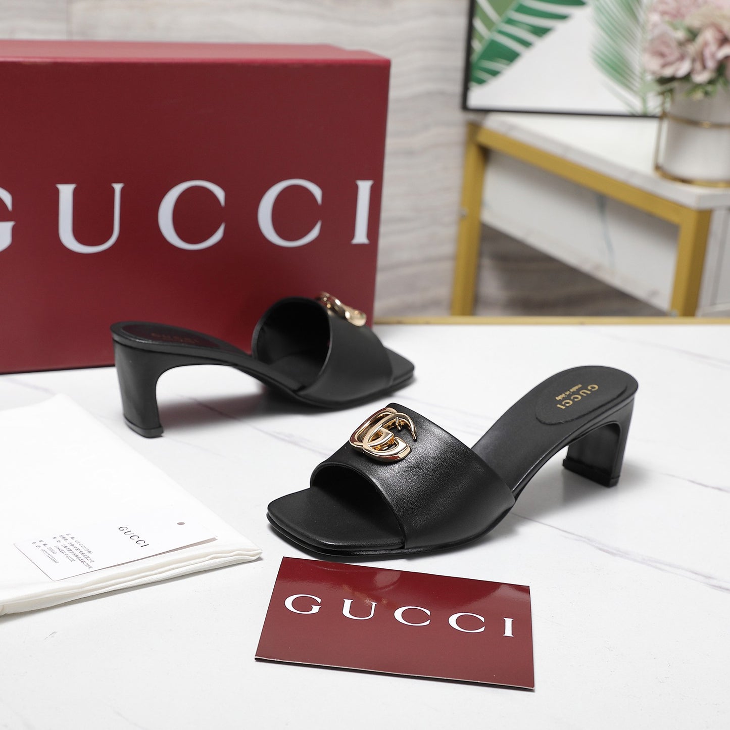 26NEW Mid-Heel Sandals
