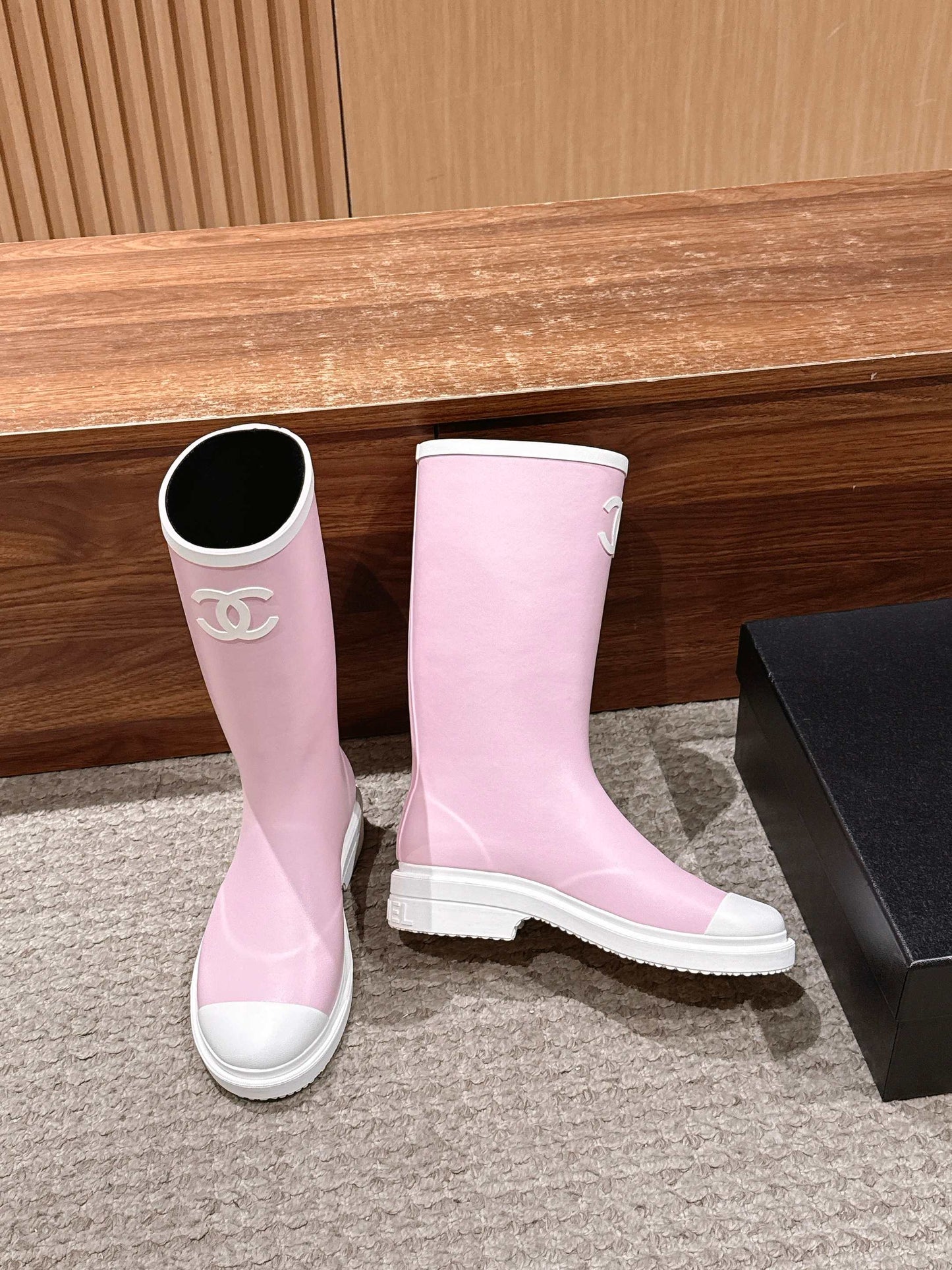 26NEW Rubber Anti-slip Rain Boots (Tall Boots)