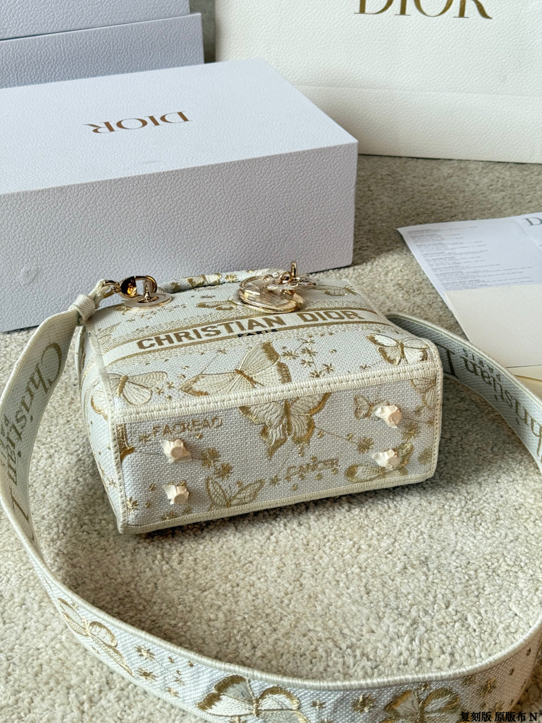 26NEW Embroidered Princess Diana with Crossbody Strap
