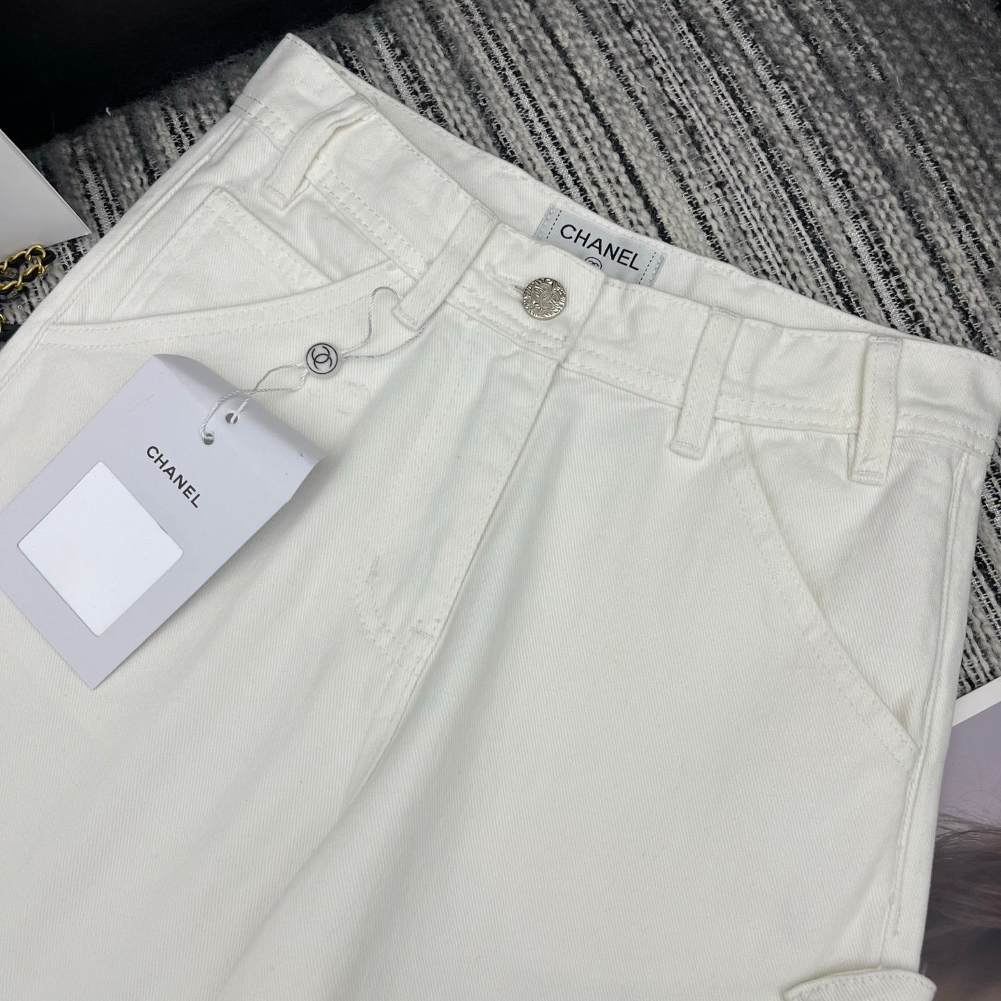 26NEW logo embellished straight-leg jeans