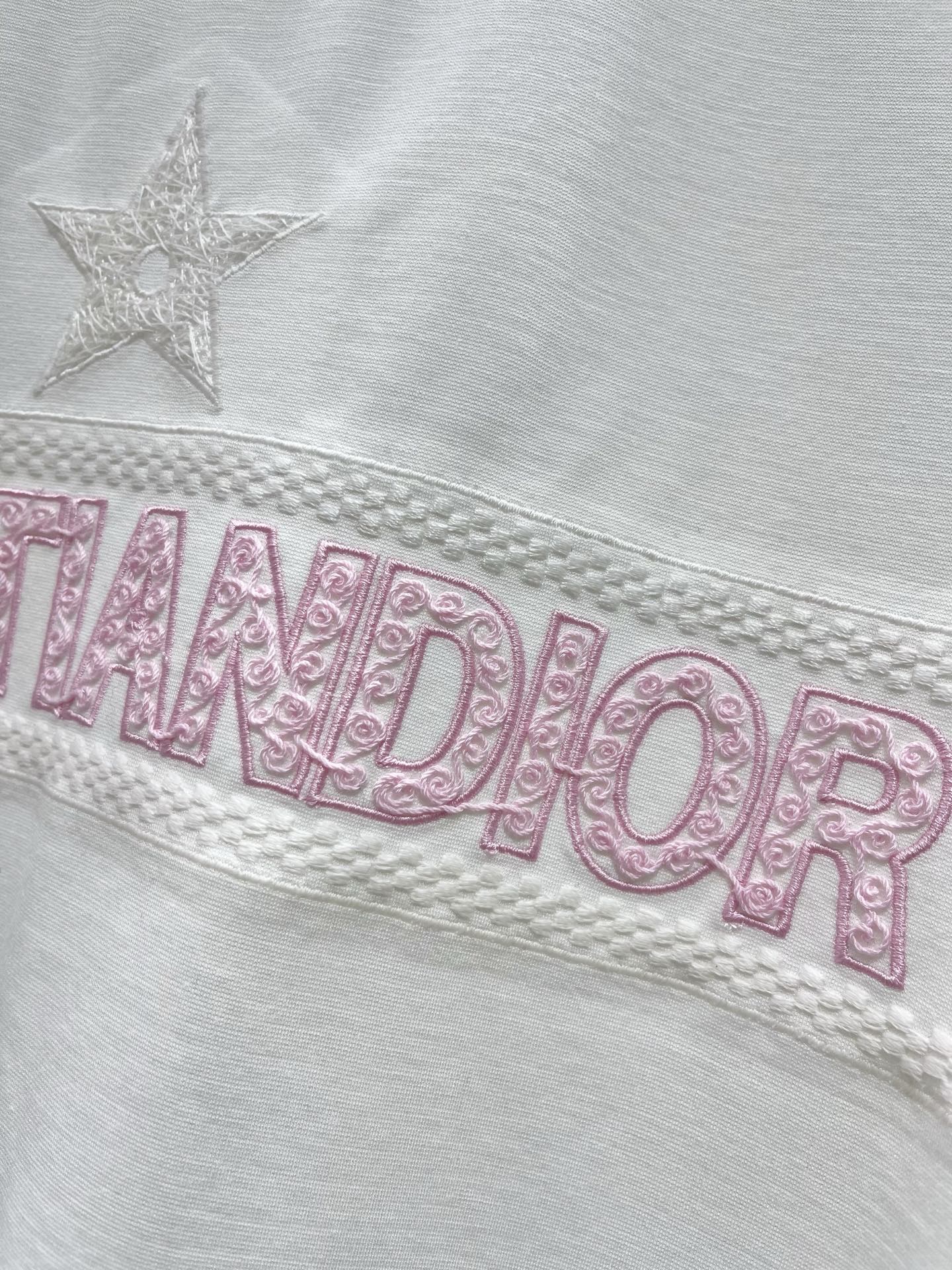 26NEW Five-pointed Star Embroidered Letter Short-sleeved T-shirt