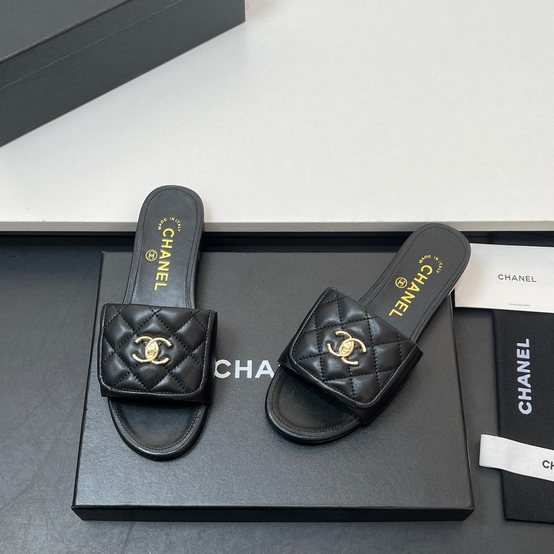 26NEW Sandals