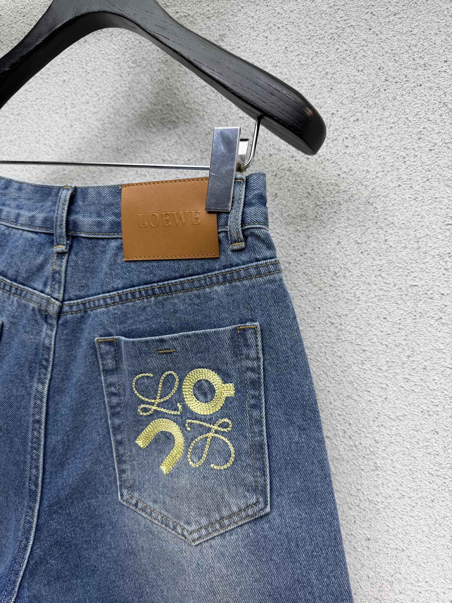 26NEW Embroidered Denim Shorts