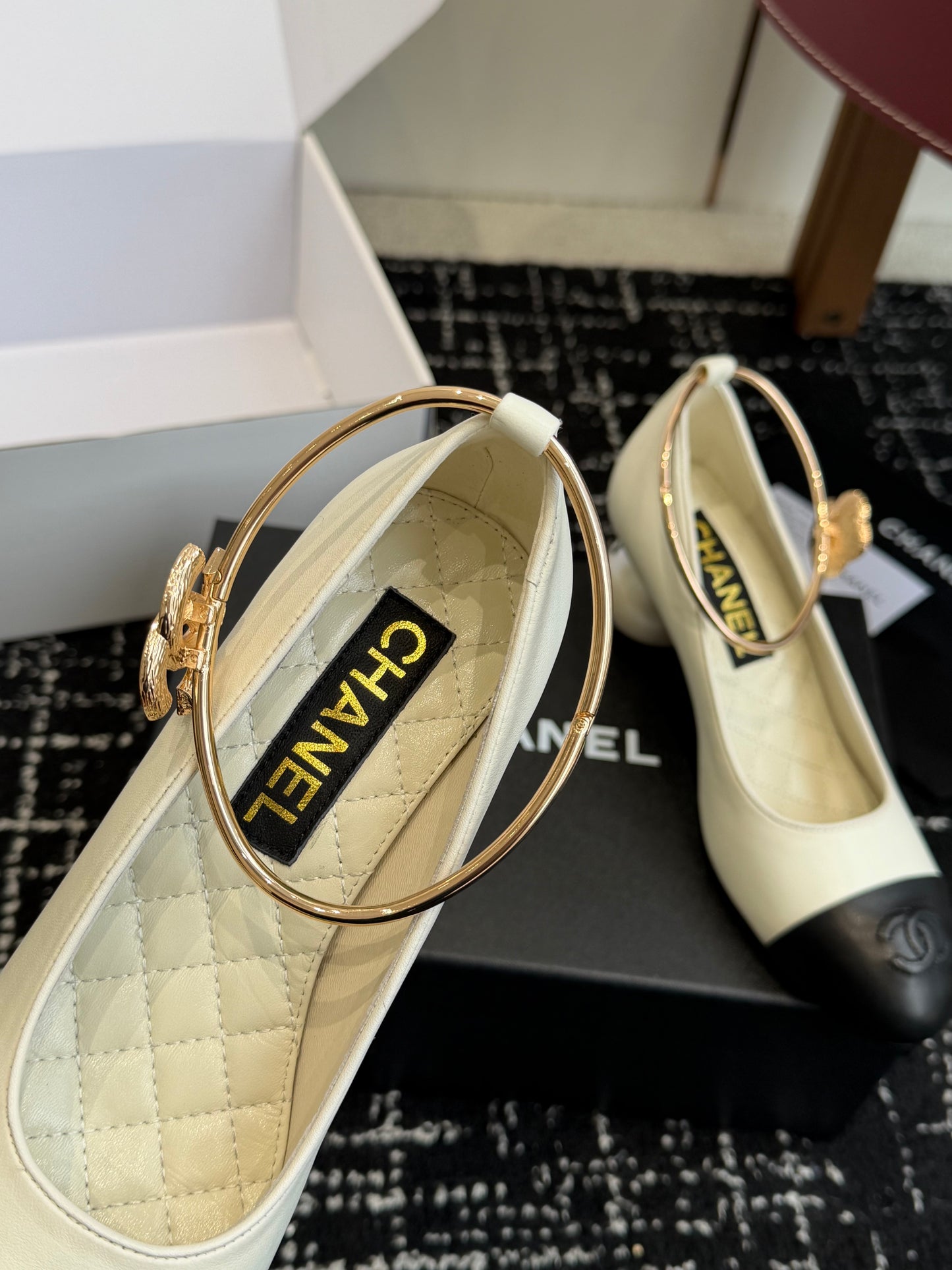 26NEW Spring/Summer Mary Jane Shoes with Large Pearl Heels