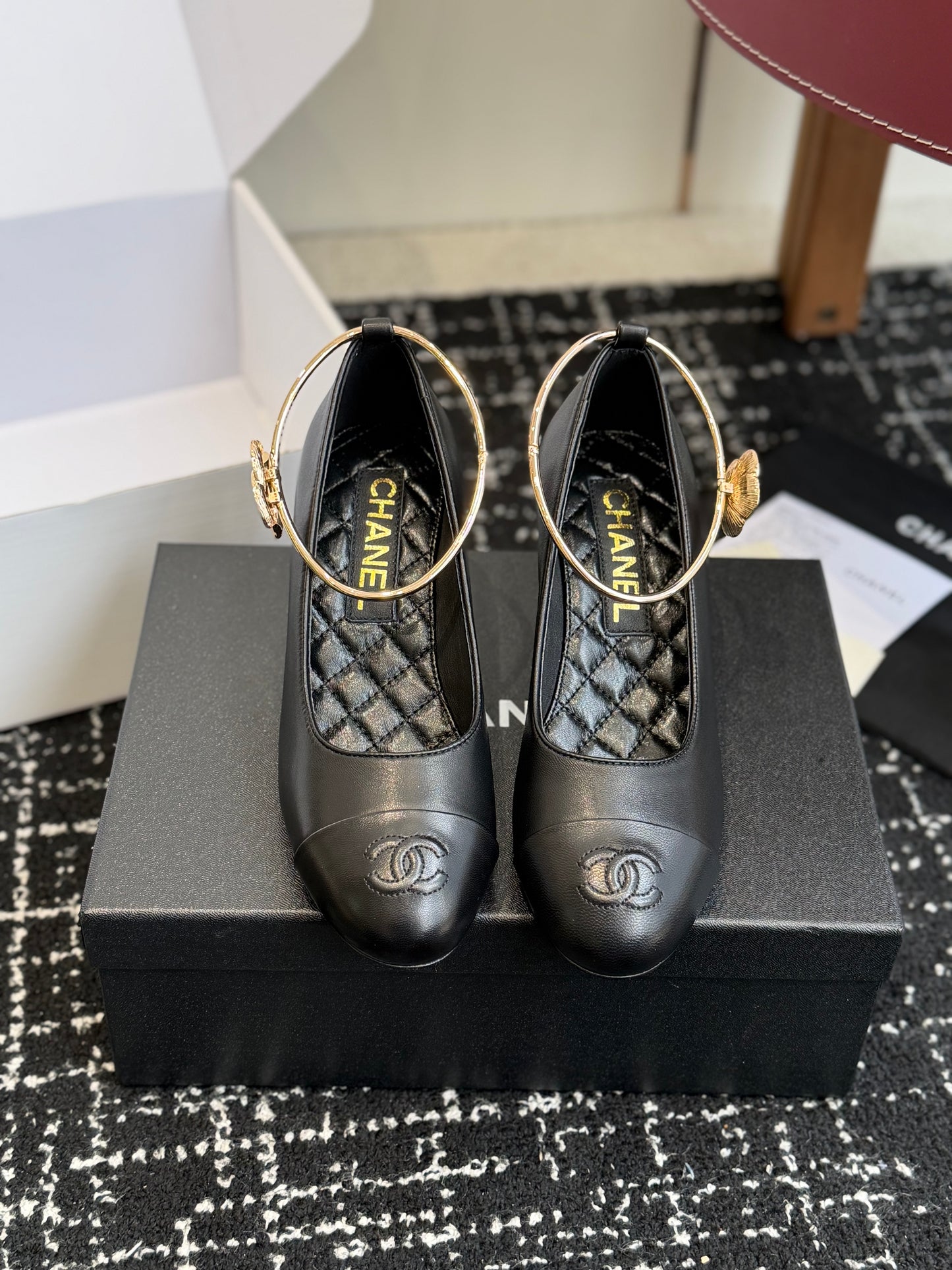 26NEW Spring/Summer Mary Jane Shoes with Large Pearl Heels