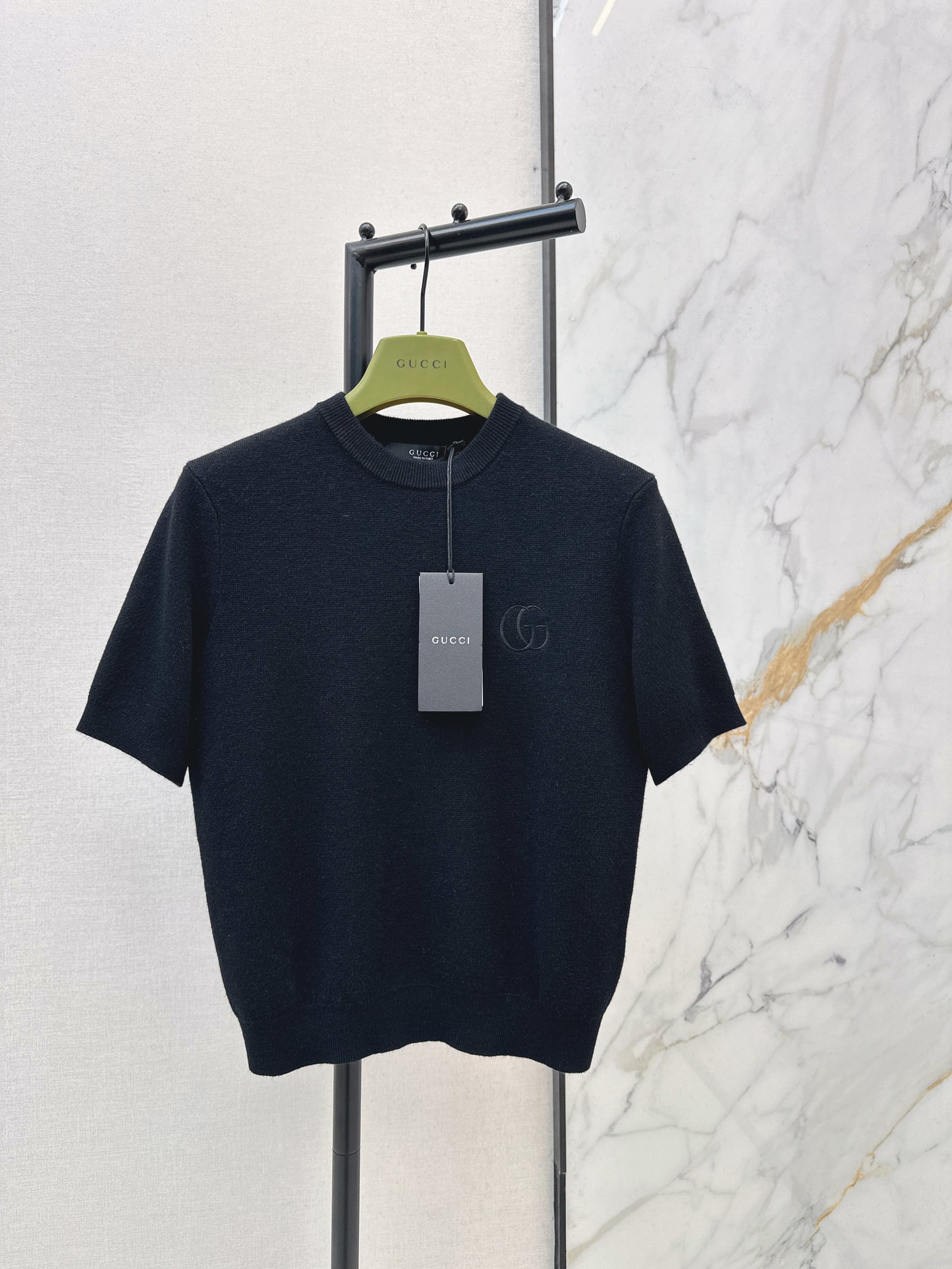 26NEW Embroidered Crew Neck Short Sleeve Sweater