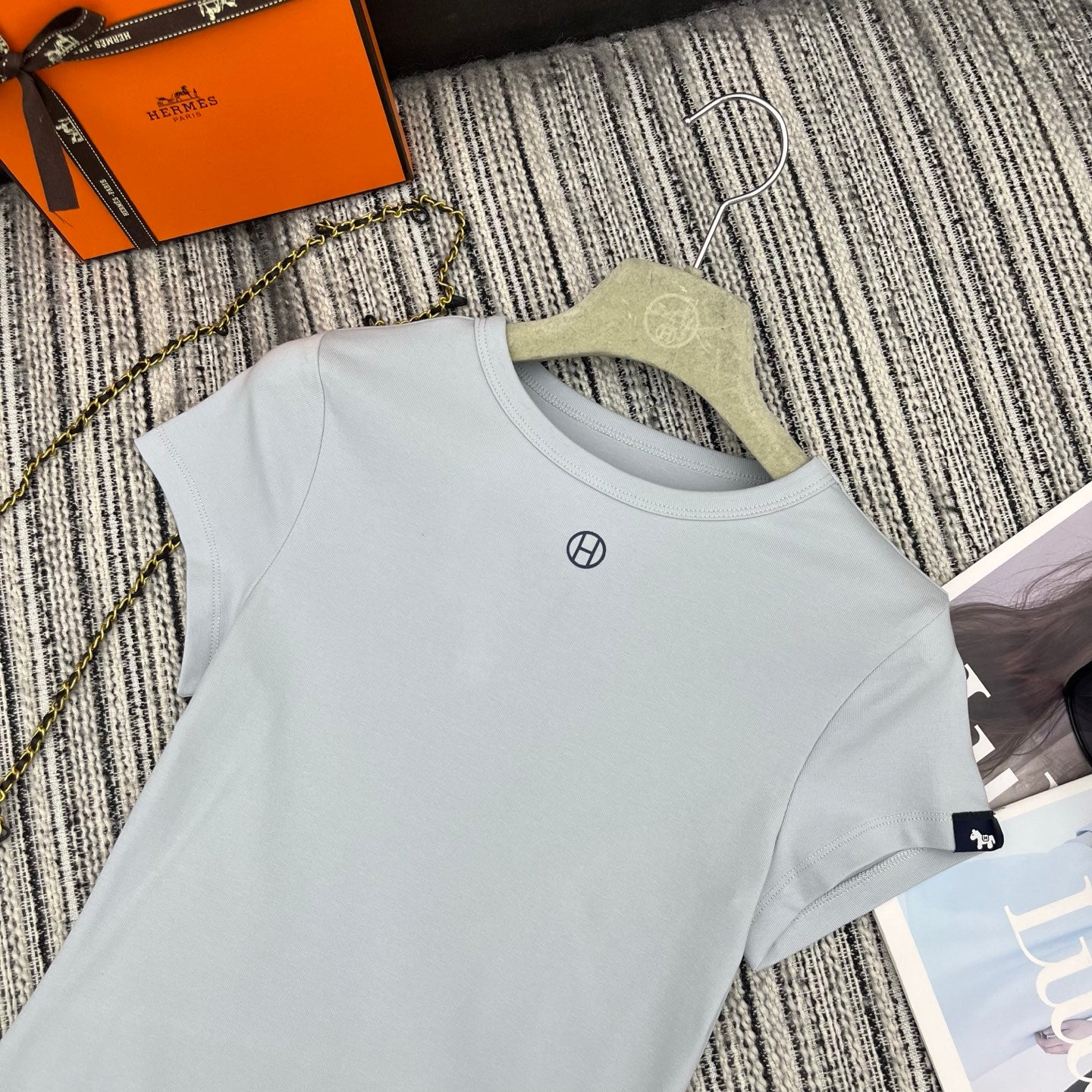 26NEW Letter-embellished Short-sleeved T-shirt