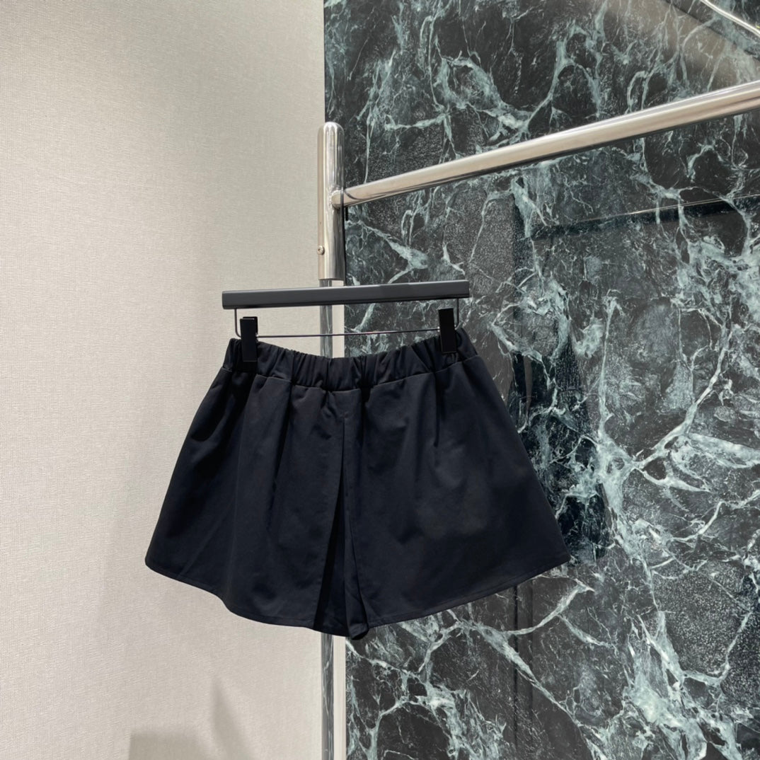 26 Early Spring New Arrival: Workwear-Style Shorts