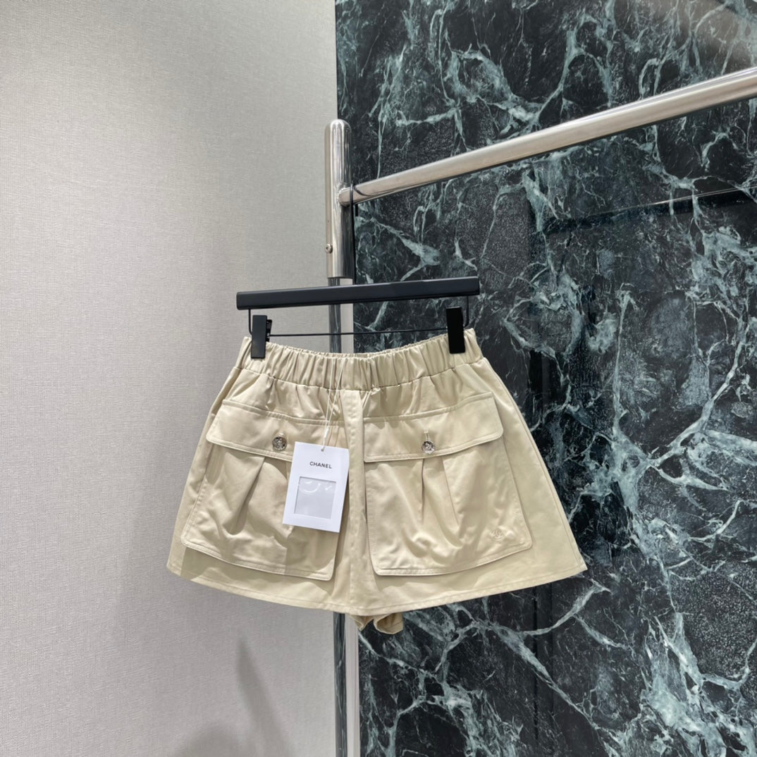 26 Early Spring New Arrival: Workwear-Style Shorts