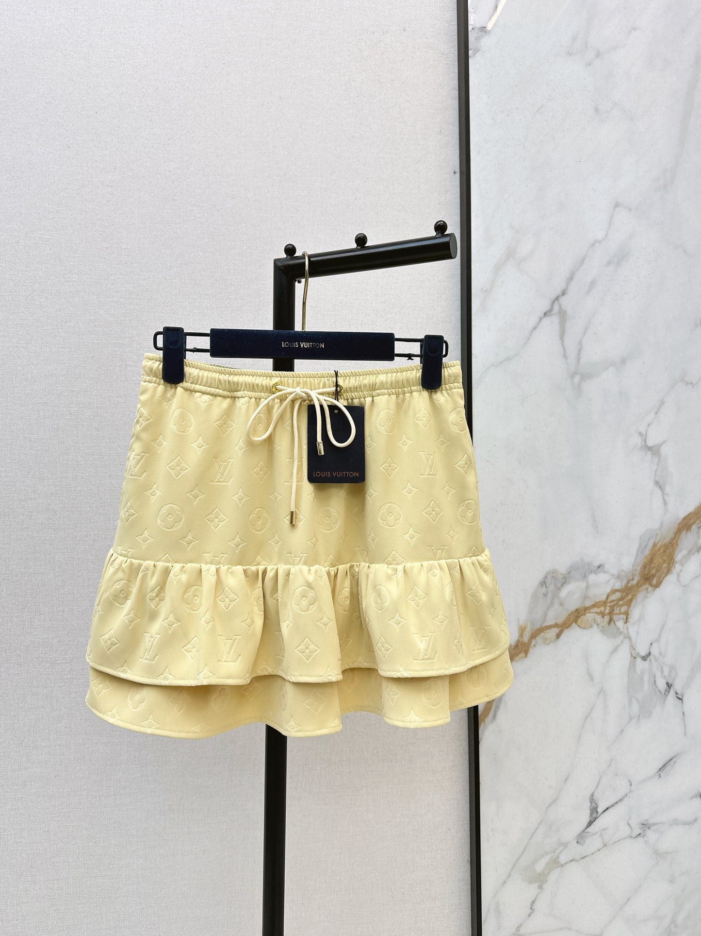 26SS New Embossed Fishtail Skirt