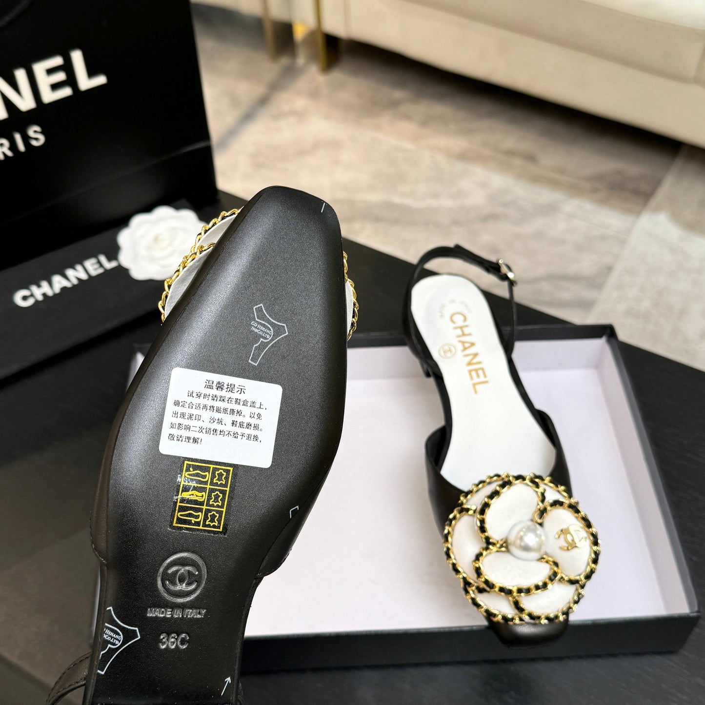 Camellia Mary Jane Flats