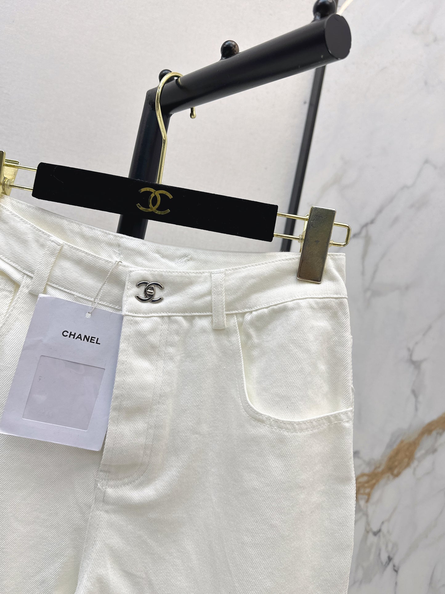 26SS New Spring/Summer Straight-Leg Jeans