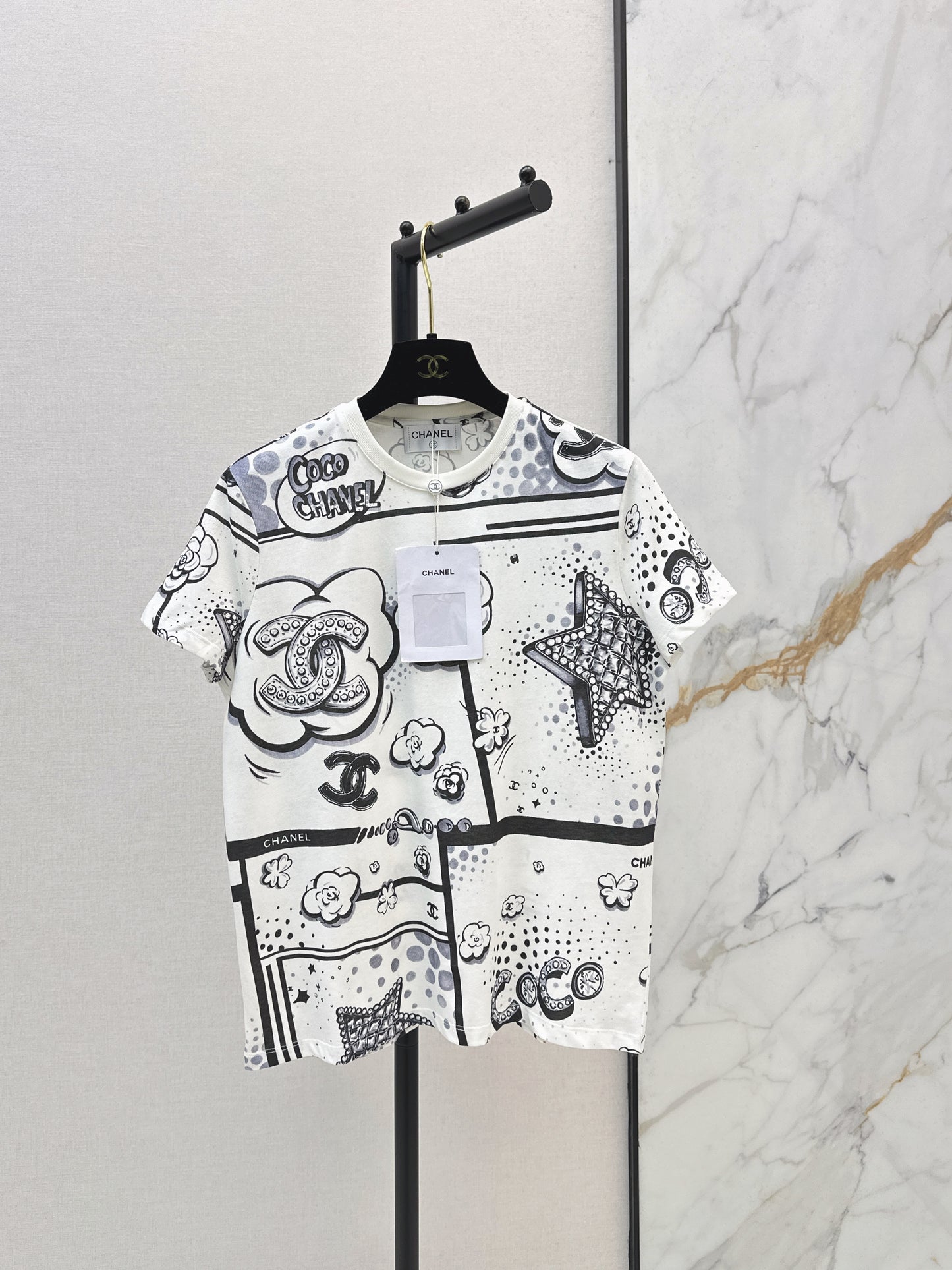 26SS Camellia & Pearl Chain Print Short-Sleeve T-Shirt