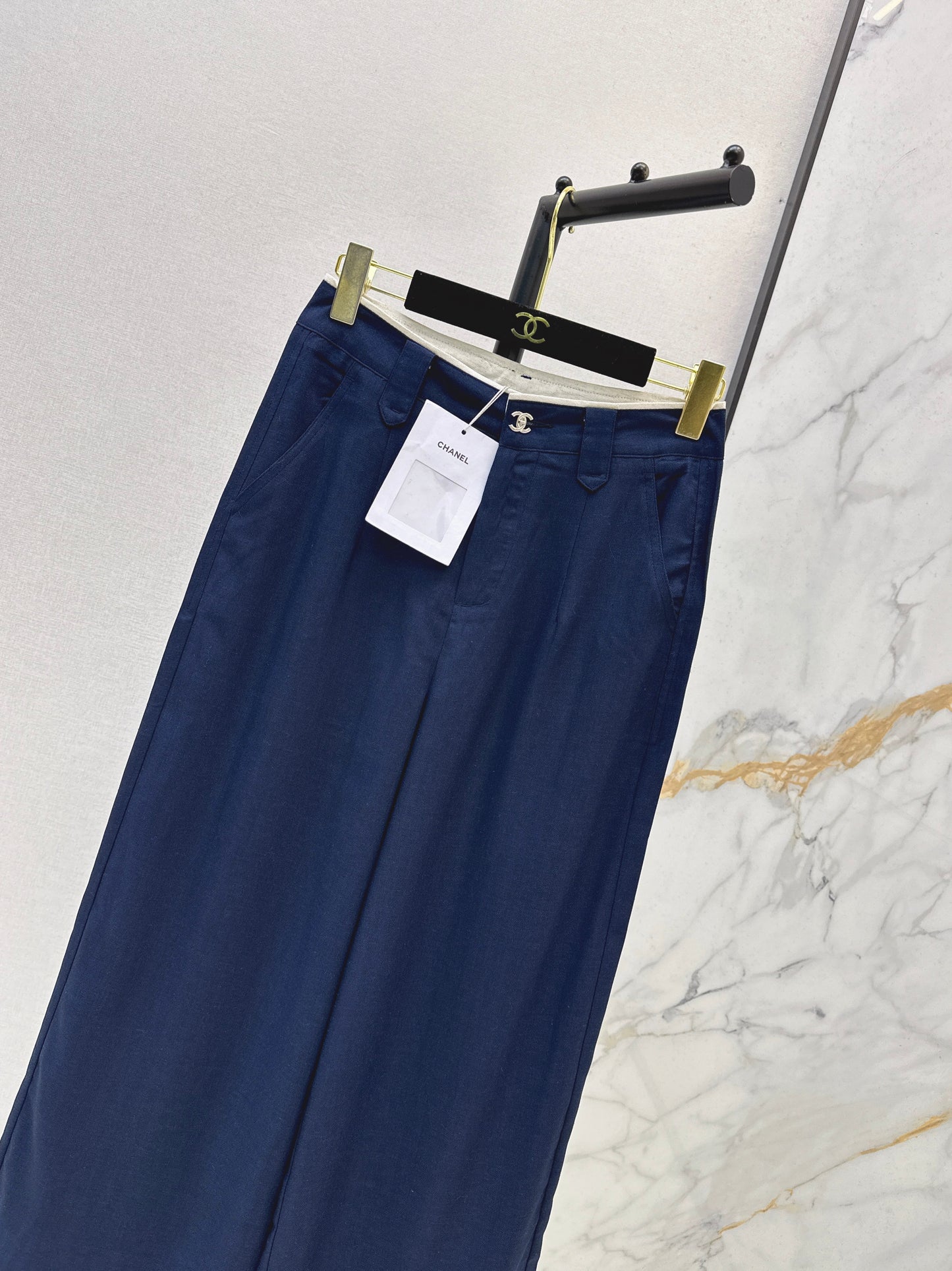 26SS Relaxed-Fit High-Waisted Wide-Leg Trousers