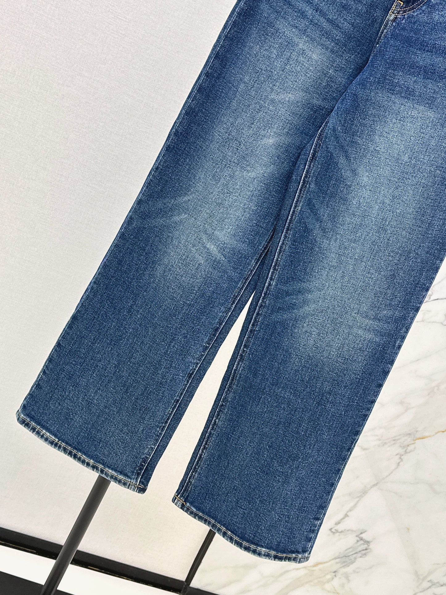 26SS Straight-Leg Jeans