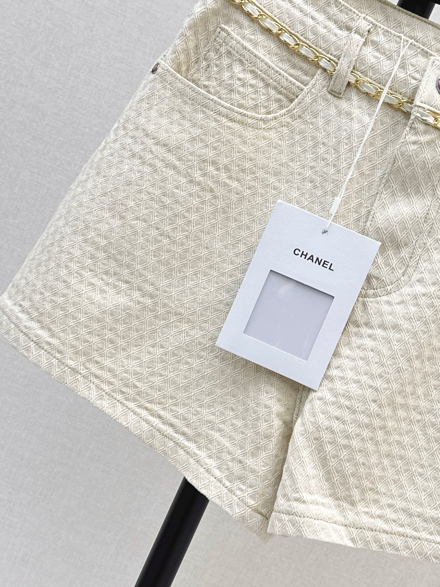 26SS Spring/Summer Hand-stitched Woven Metal Waist Chain Shorts