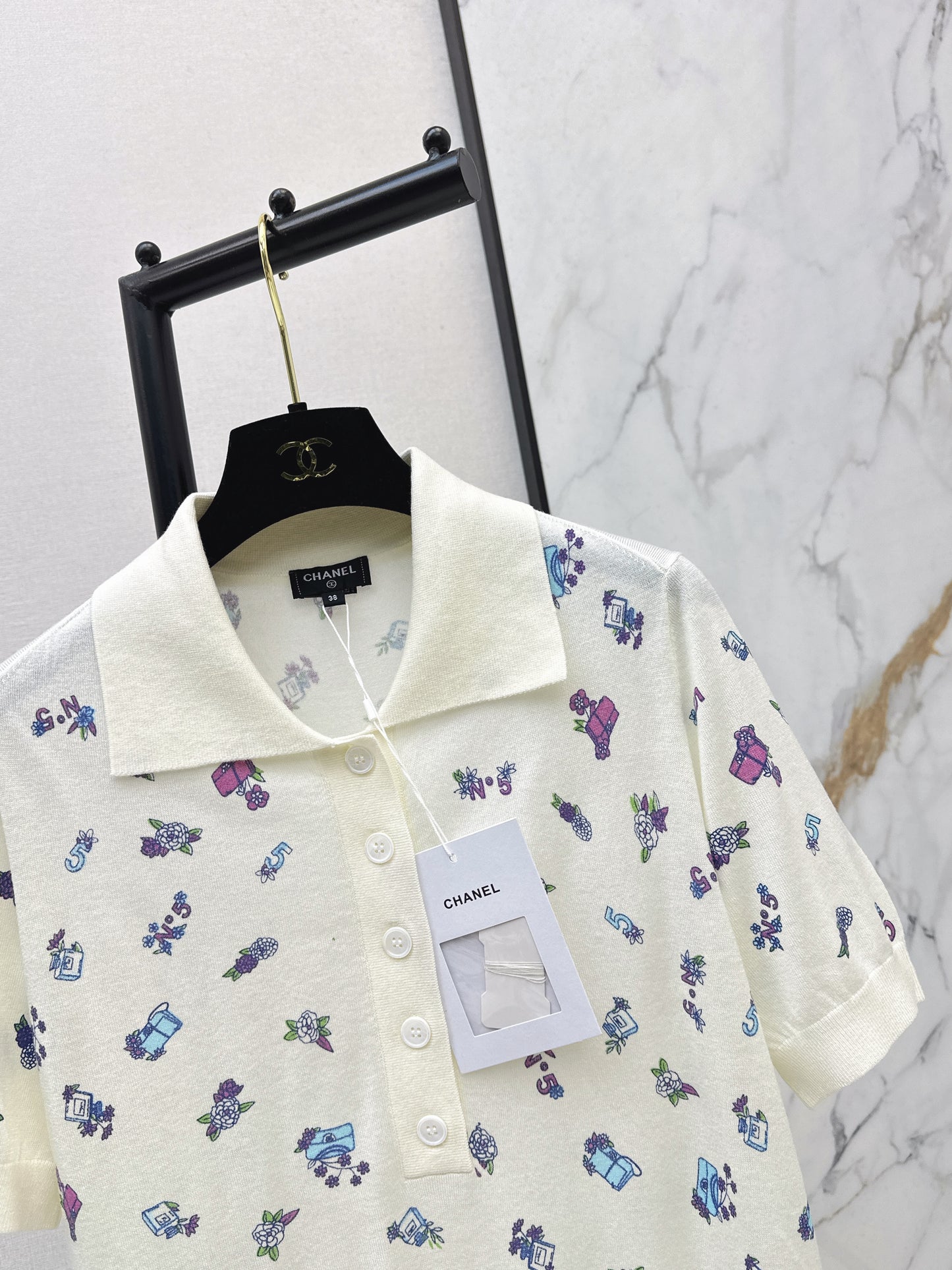 26SS Spring/Summer Newest Embroidered Floral Knit Top