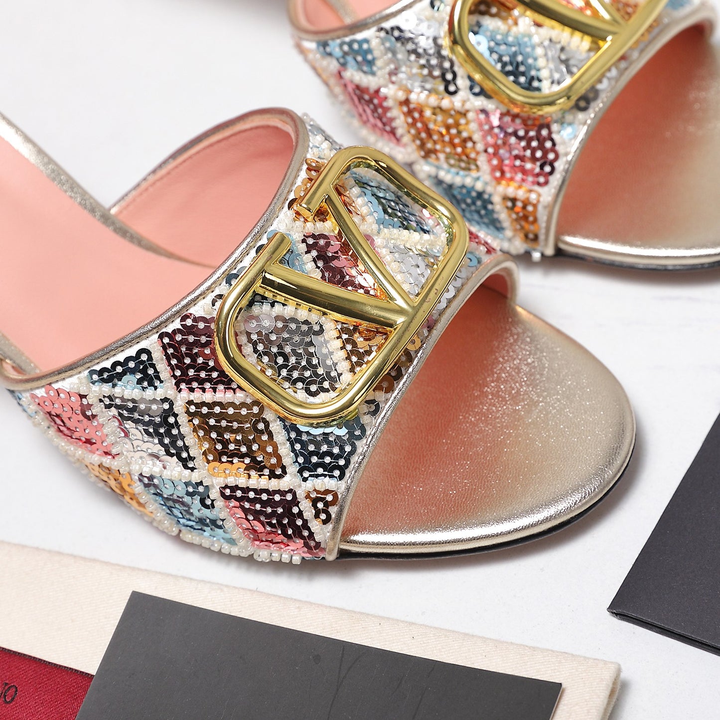 26ss Metallic Sequin High-Heeled Sandals