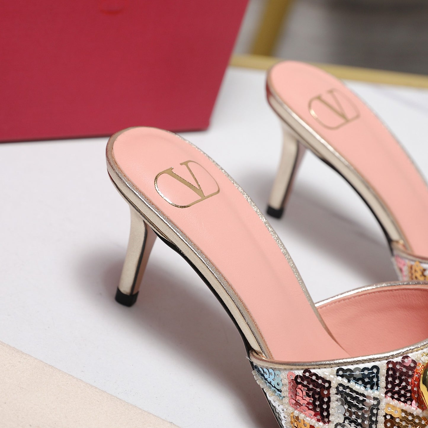 26ss Metallic Sequin High-Heeled Sandals