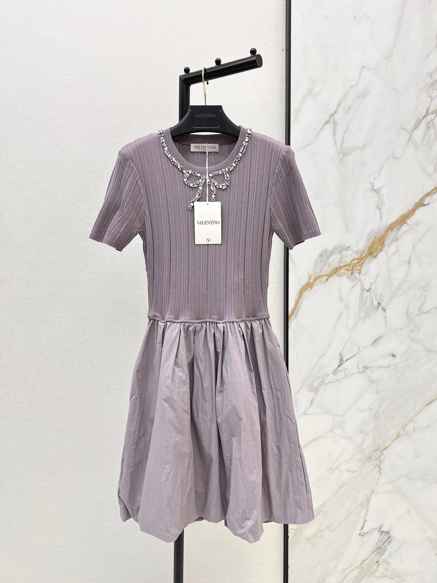 26SS New Heavy-Duty Beaded Bow Knit Patchwork Dress