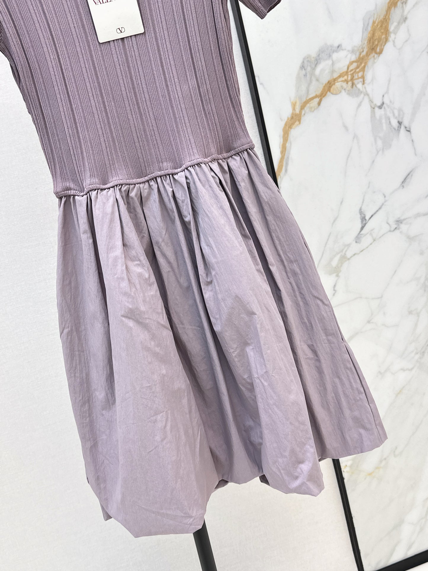26SS New Heavy-Duty Beaded Bow Knit Patchwork Dress