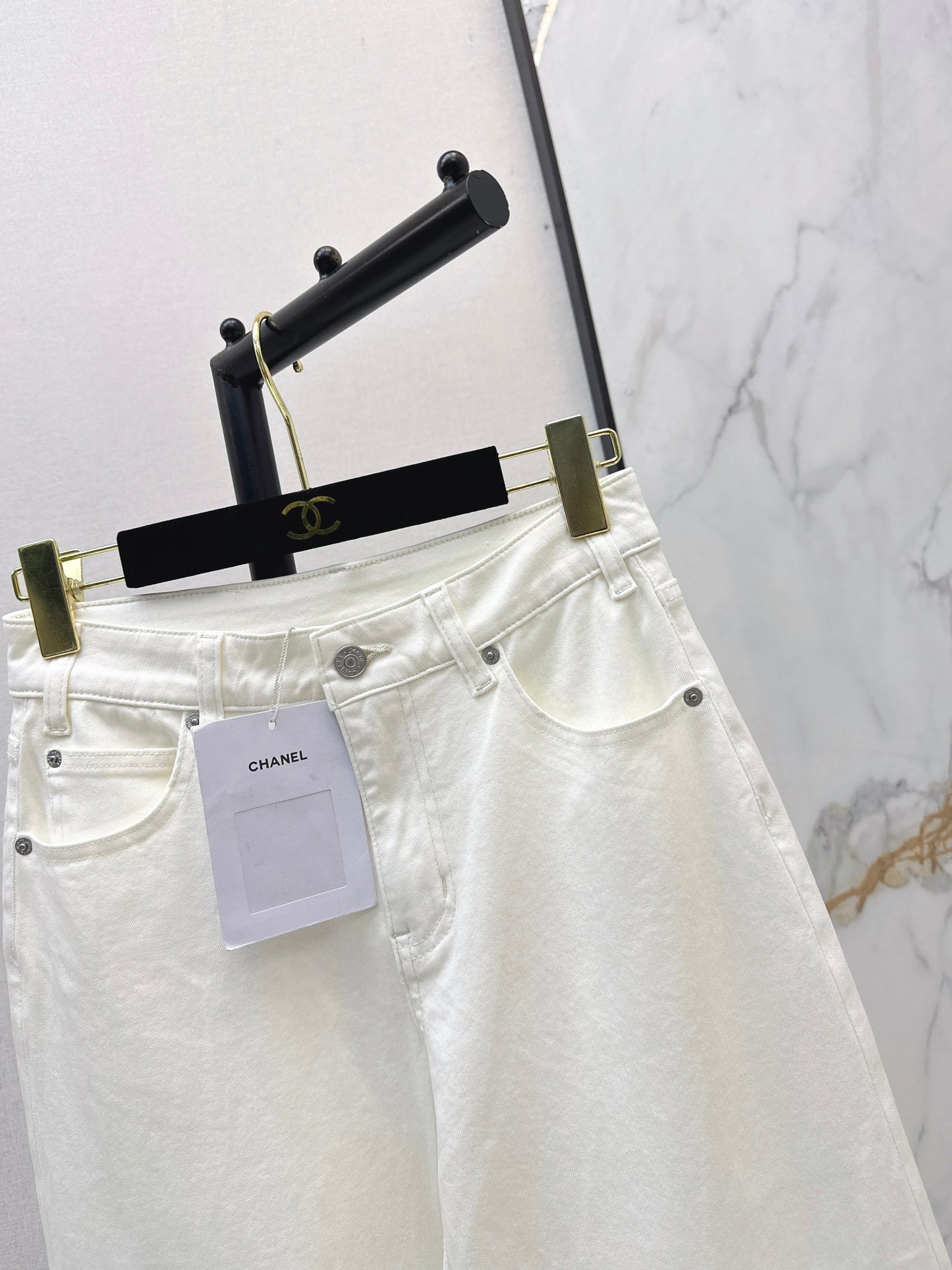 26SS New White High-Waisted Wide-Leg Jeans