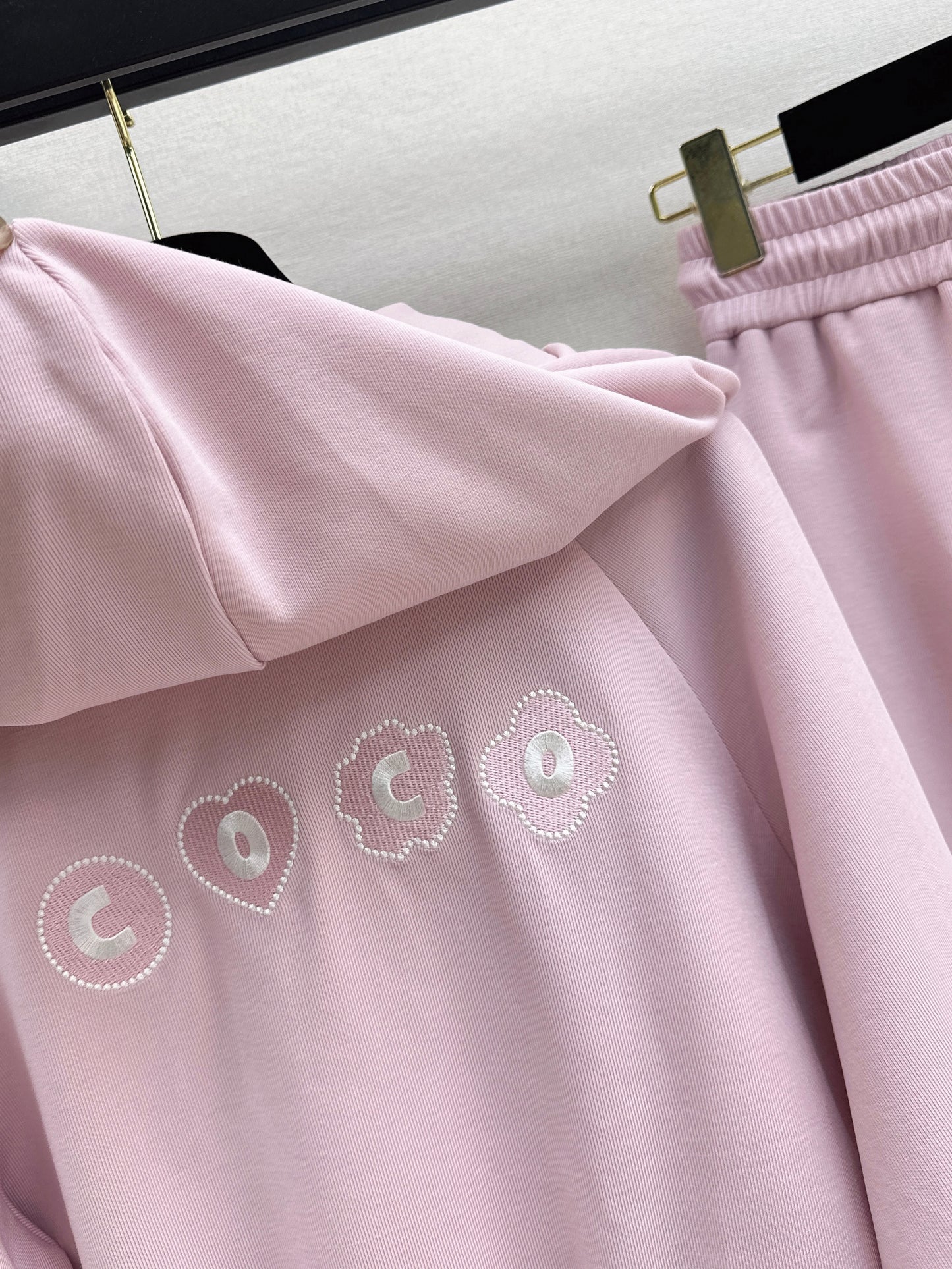 26SS Hooded Casual Jacket + Elastic-Waist Shorts