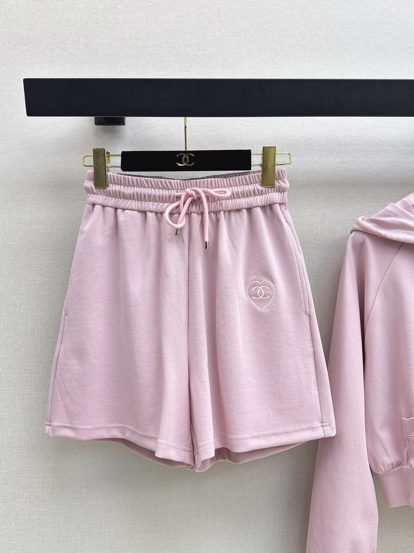 26SS Hooded Casual Jacket + Elastic-Waist Shorts