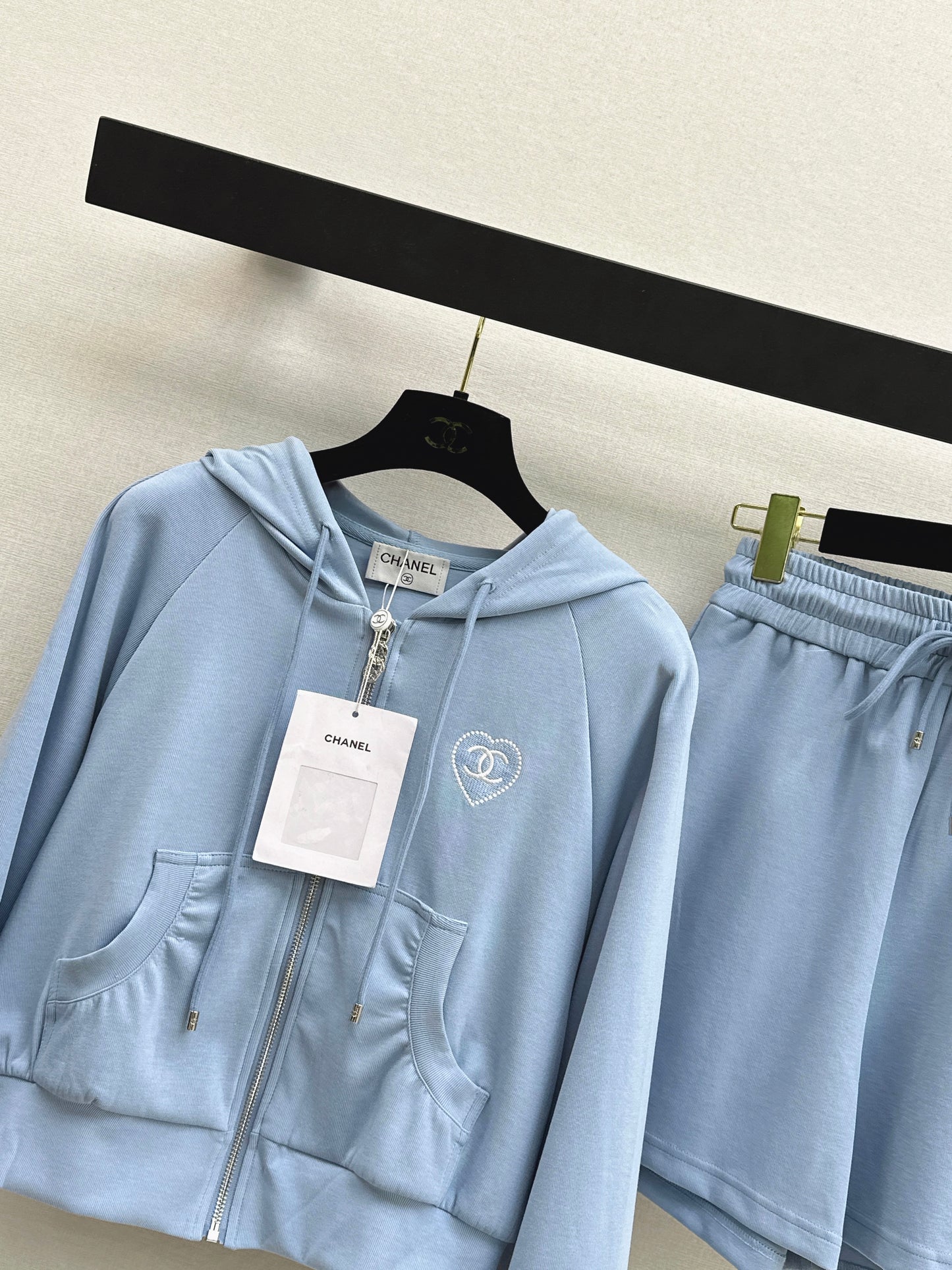 26SS Hooded Casual Jacket + Elastic-Waist Shorts