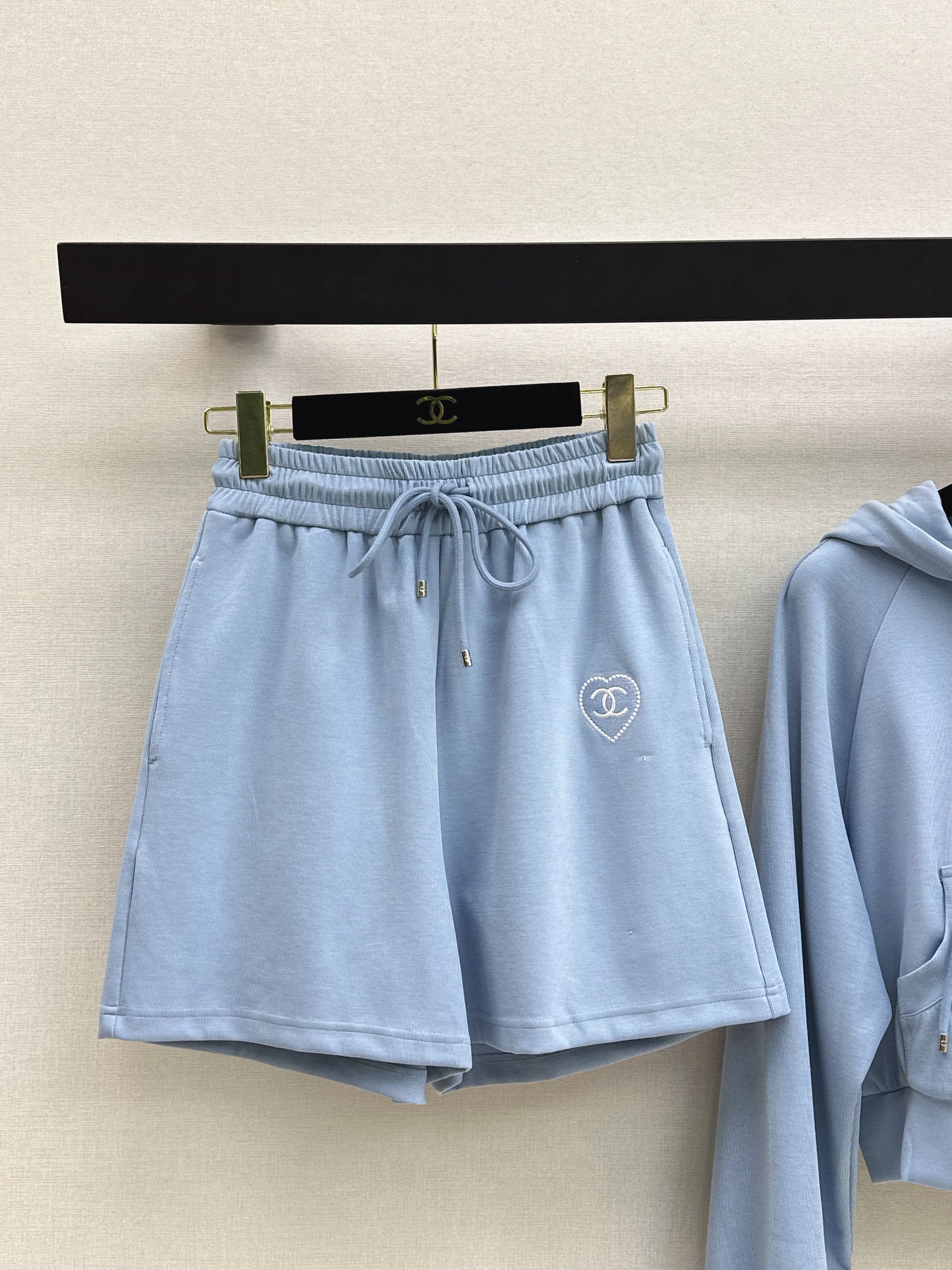 26SS Hooded Casual Jacket + Elastic-Waist Shorts