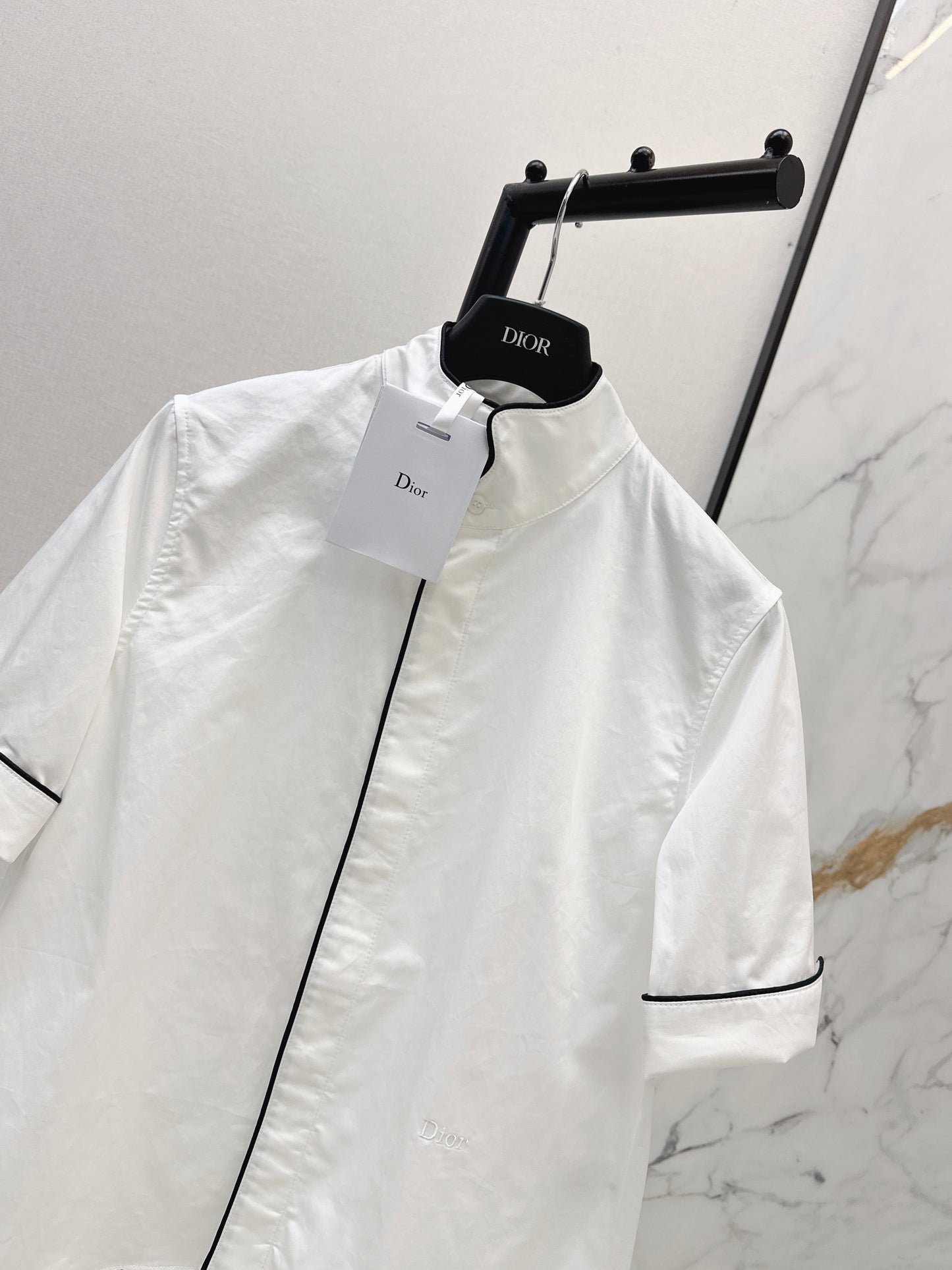 26SS — Retro Stand-Collar Shirt with Contrast Piping Trim