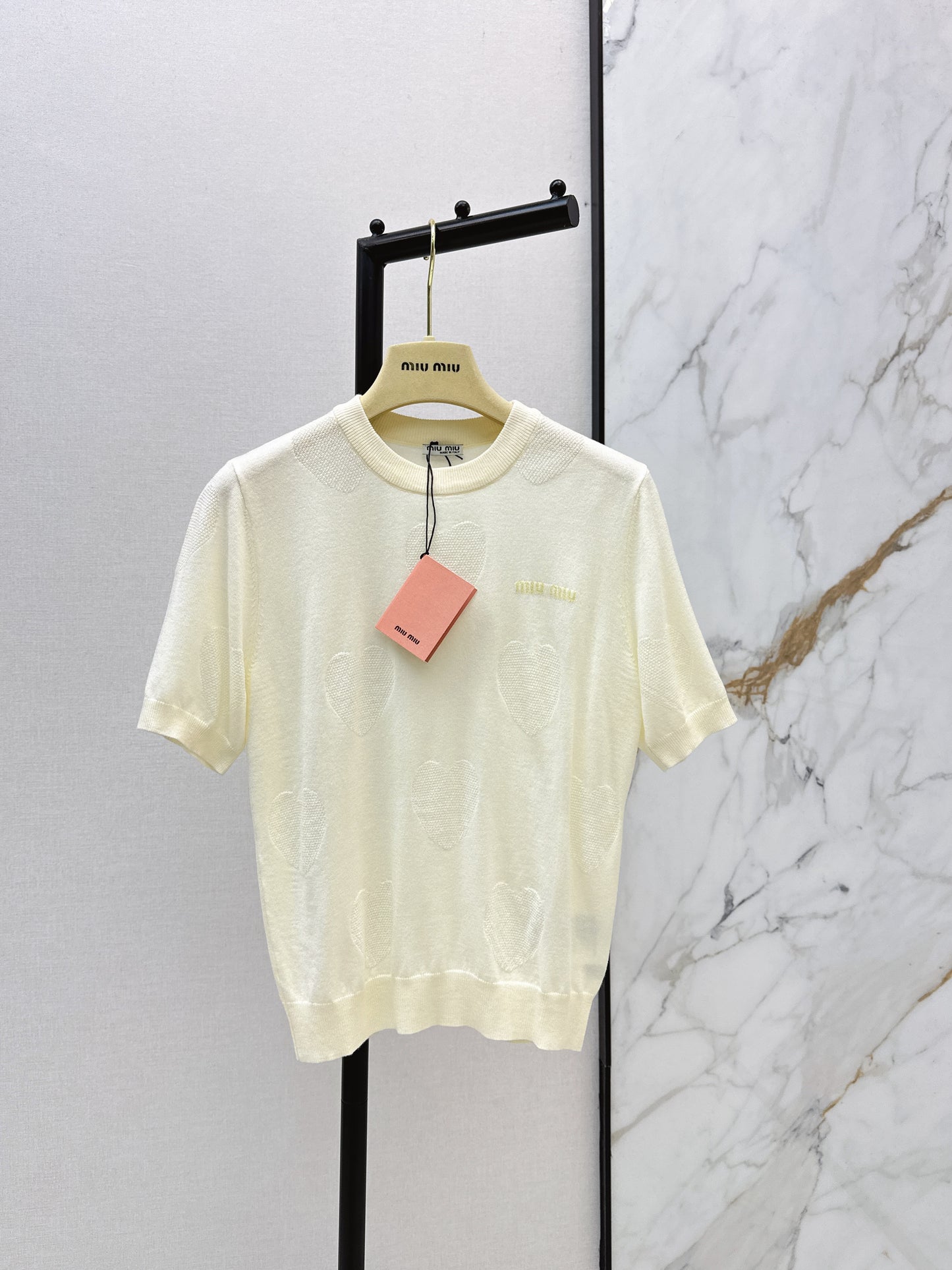 26SS — Knitted Short-Sleeve Top with Letter Embroidery