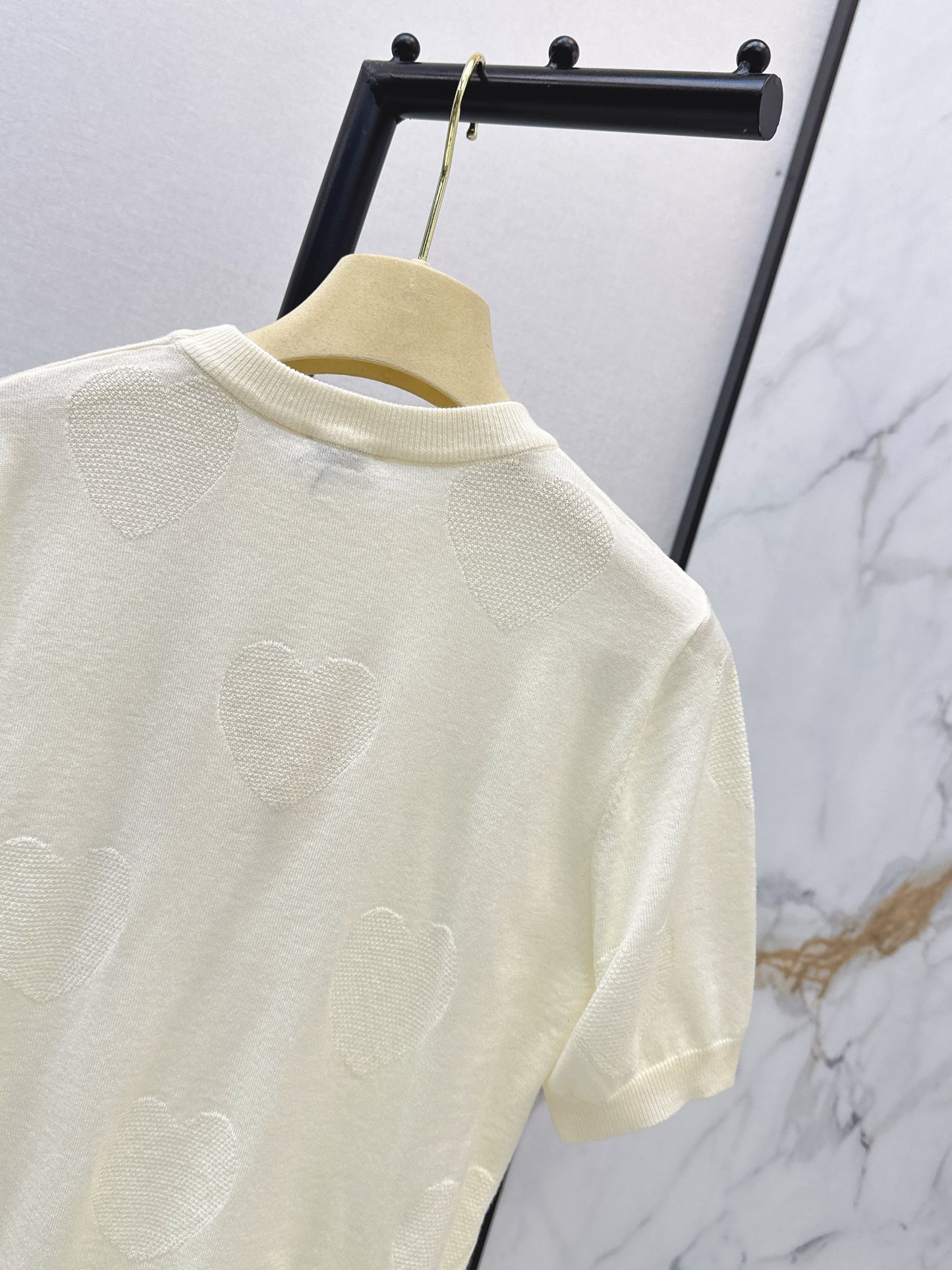 26SS — Knitted Short-Sleeve Top with Letter Embroidery