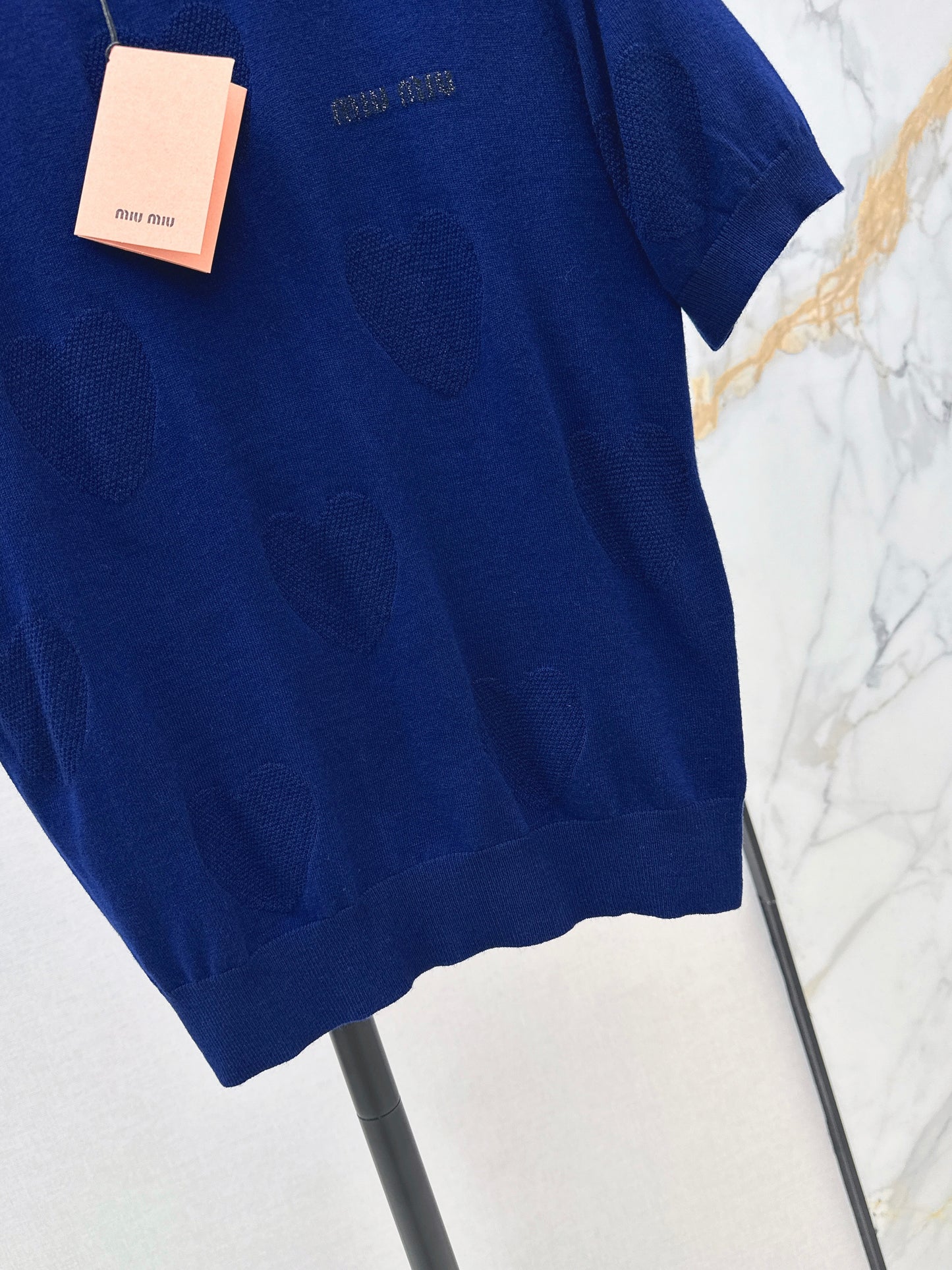26SS — Knitted Short-Sleeve Top with Letter Embroidery