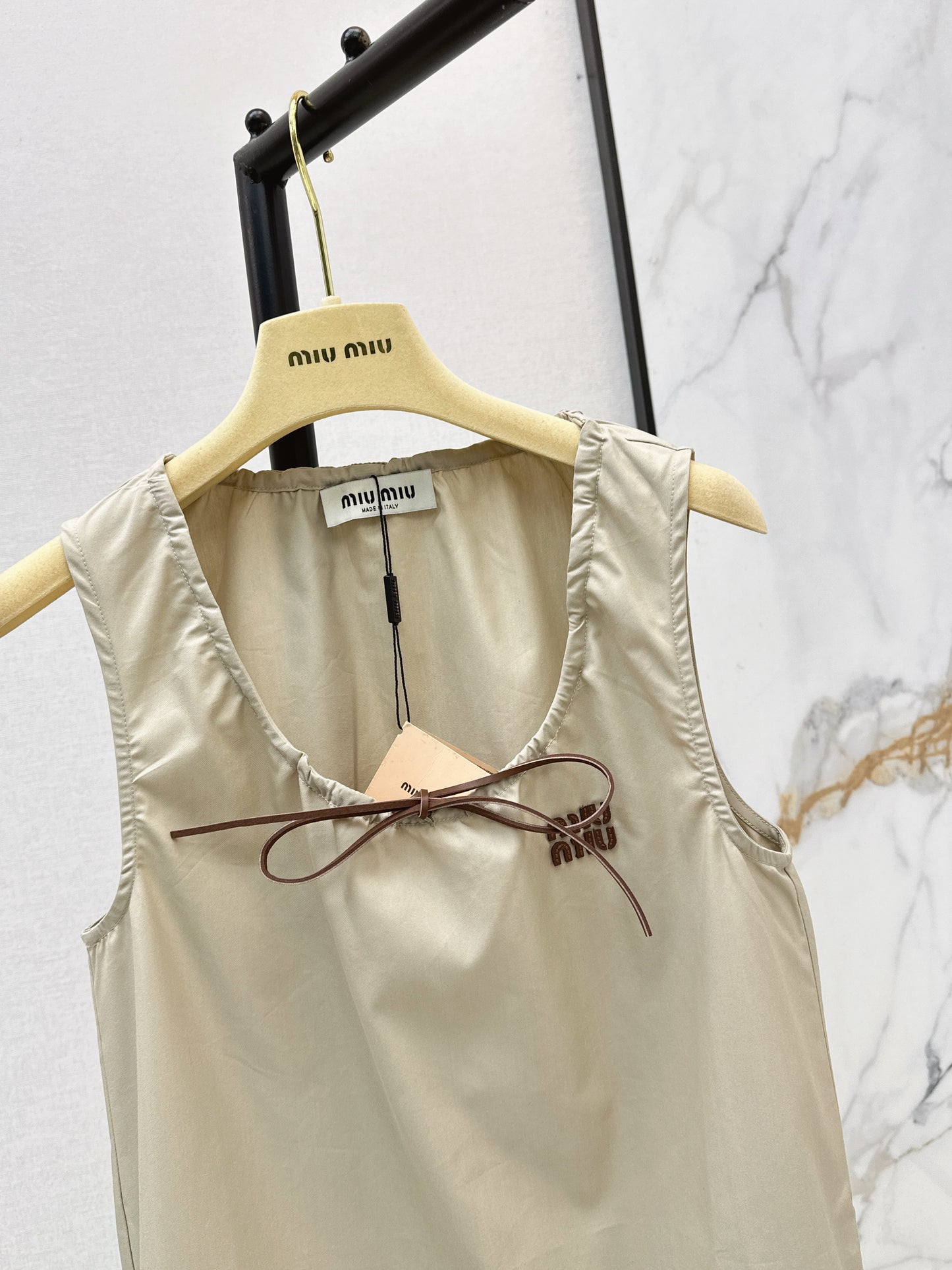 26SS — New Youth-Enhancing Dress