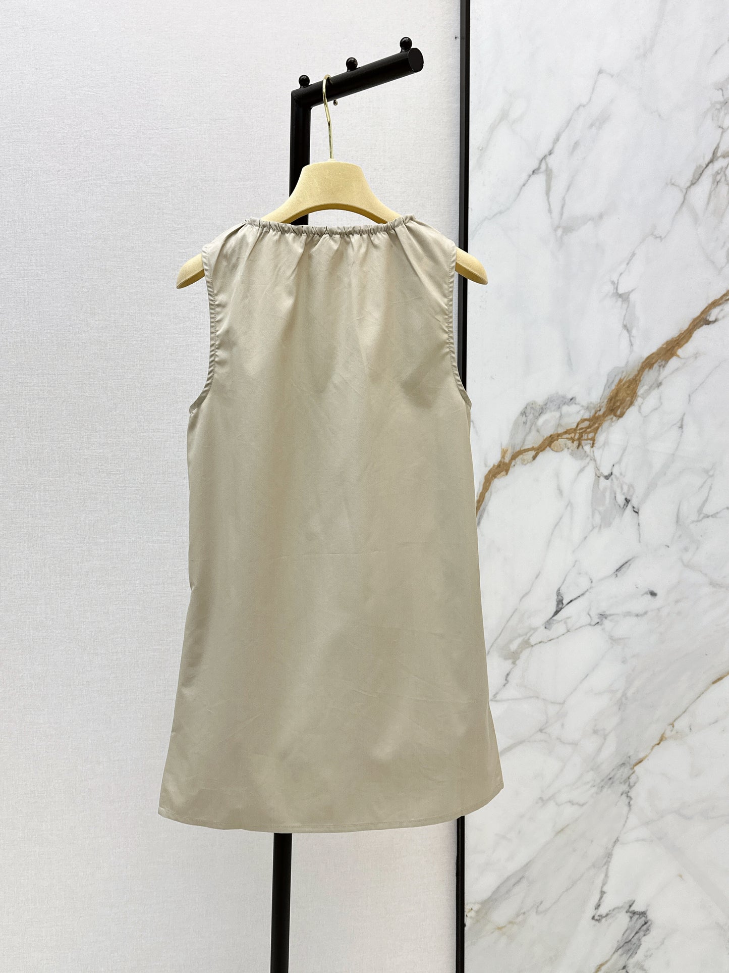 26SS — New Youth-Enhancing Dress