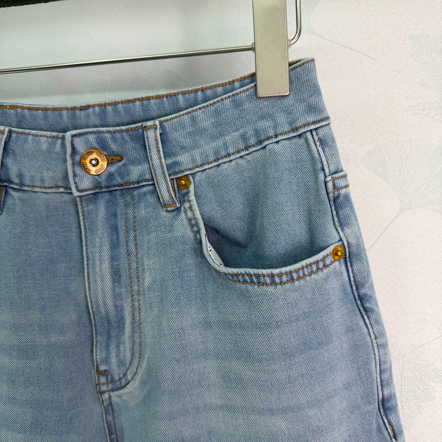 2026 New High-Waisted Wide-Leg Jeans
