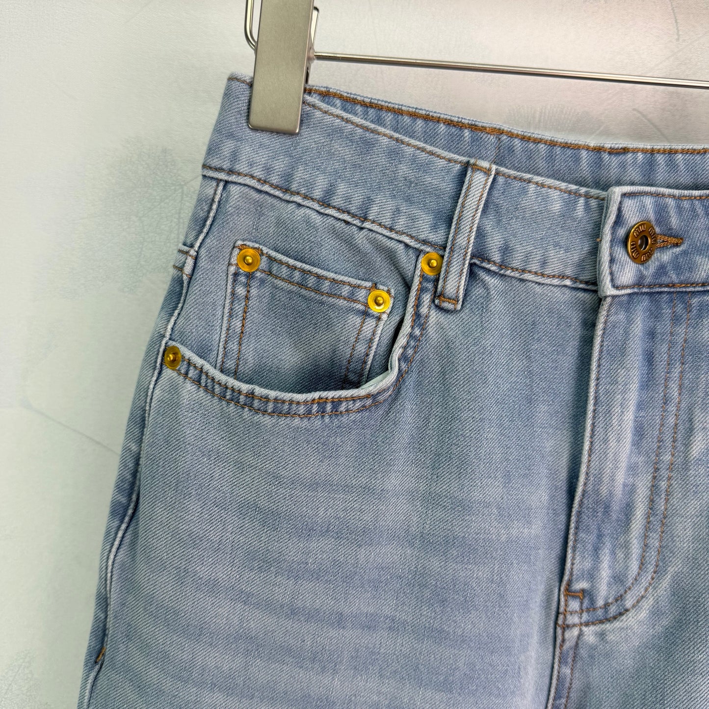 2026 New High-Waisted Wide-Leg Jeans