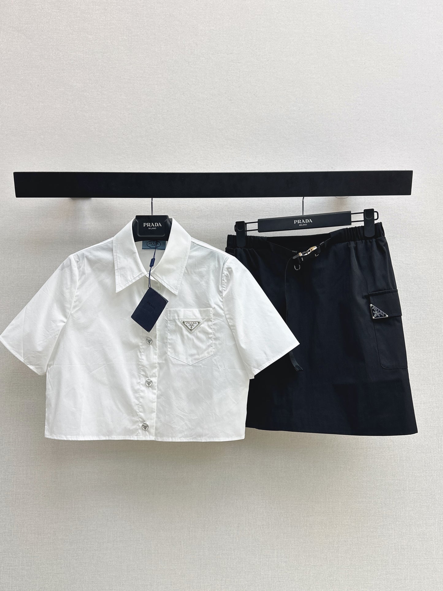 26SS — New Age-Defying Casual Suit