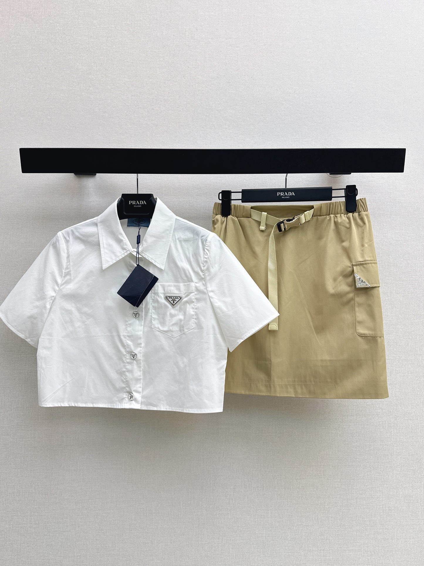 26SS — New Age-Defying Casual Suit