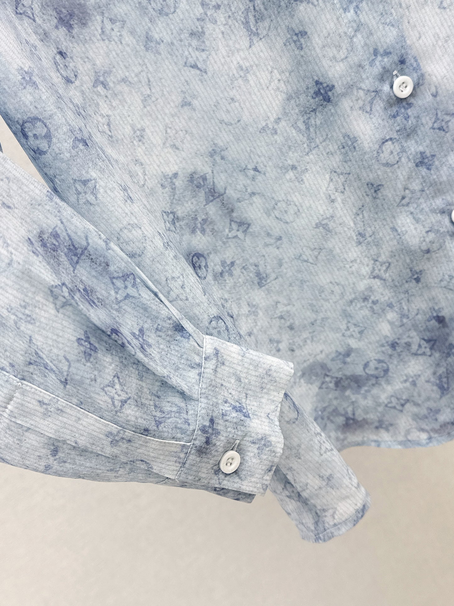26SS — New Gradient-Print Matching Set