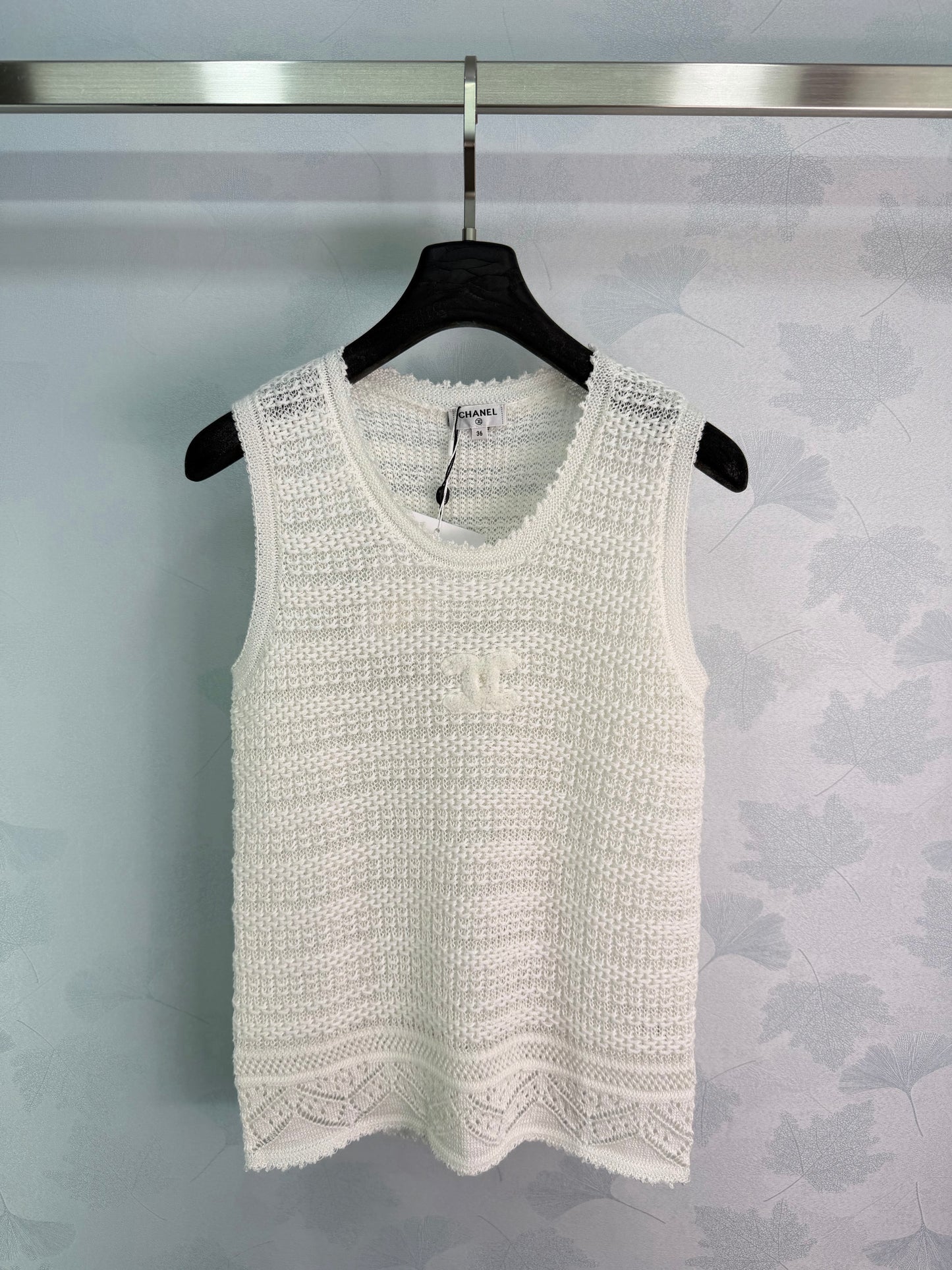 26  New White Open-Knit Vest