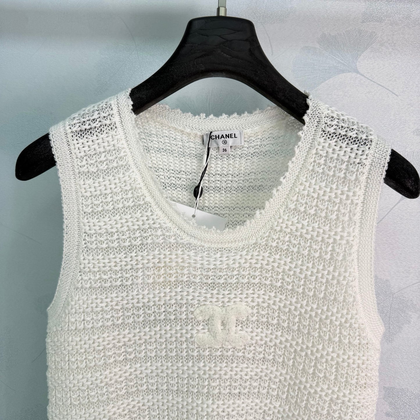 26  New White Open-Knit Vest