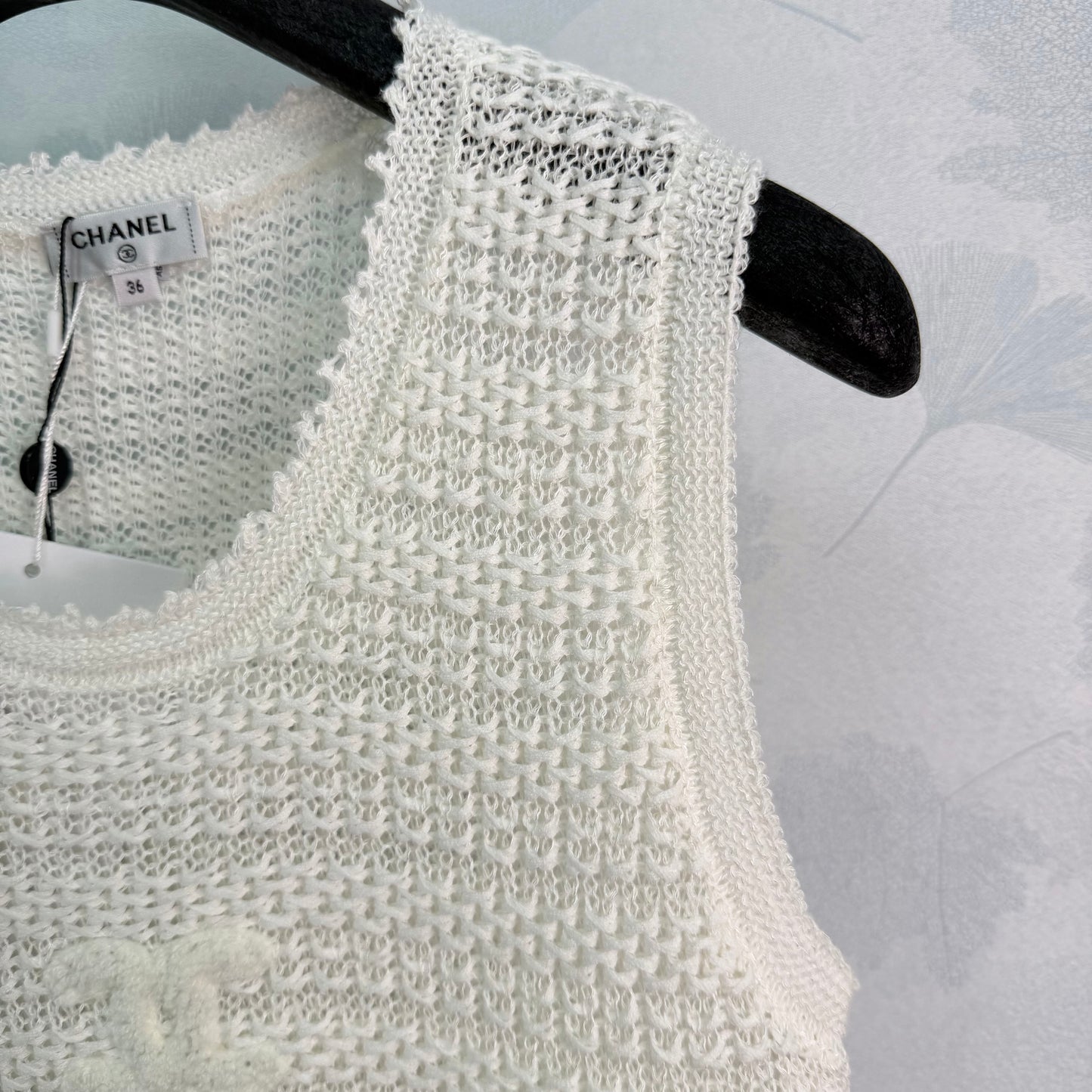 26  New White Open-Knit Vest